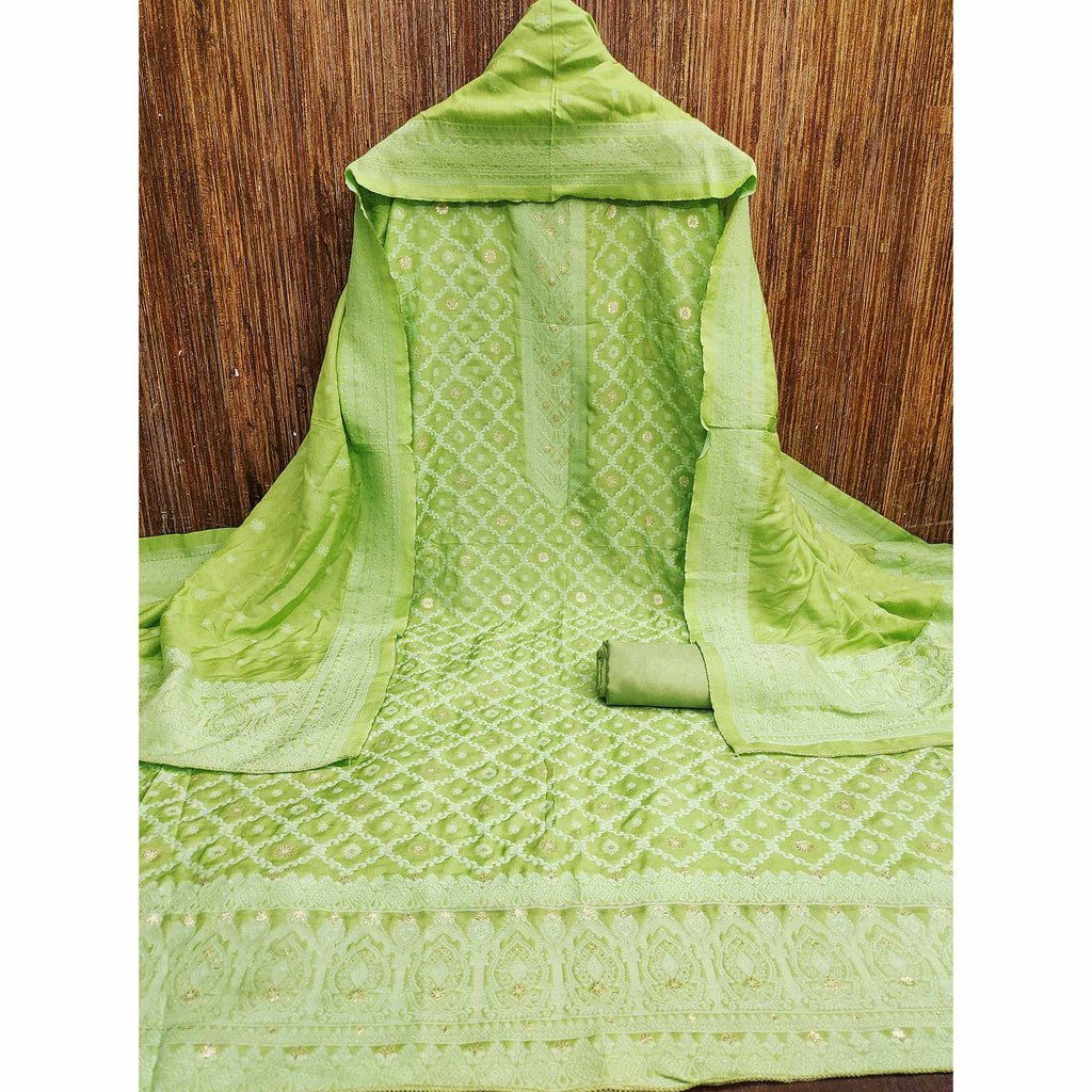 Banarasi Inspired Light Green Jacquard Fabric for Elegant Ensembles