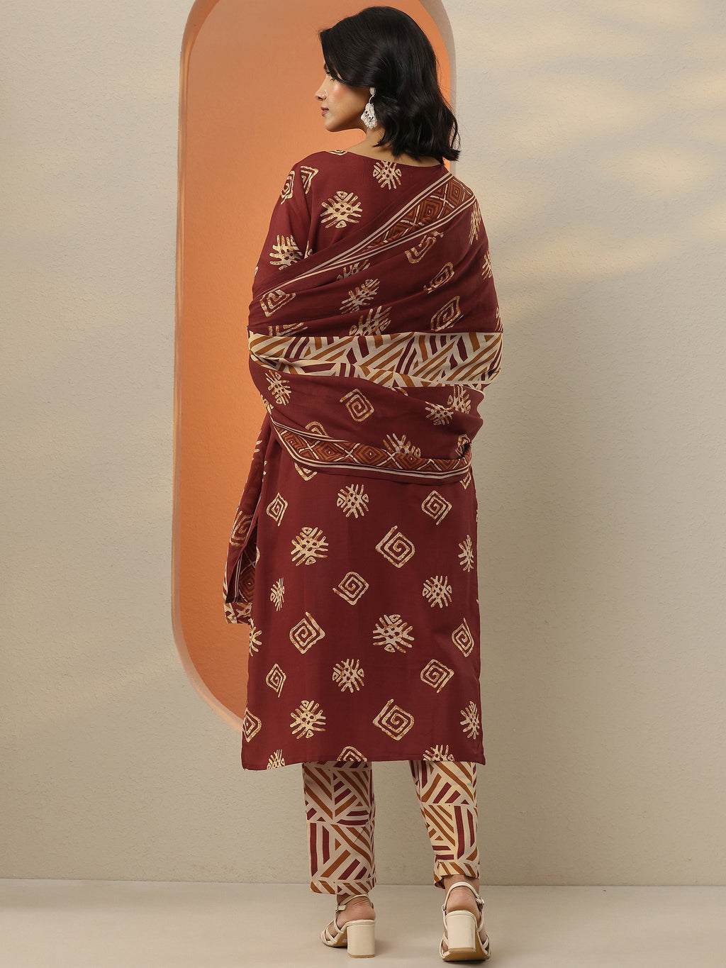 Maroon Printed Cotton Blend  Straight Suit Set With Dupatta