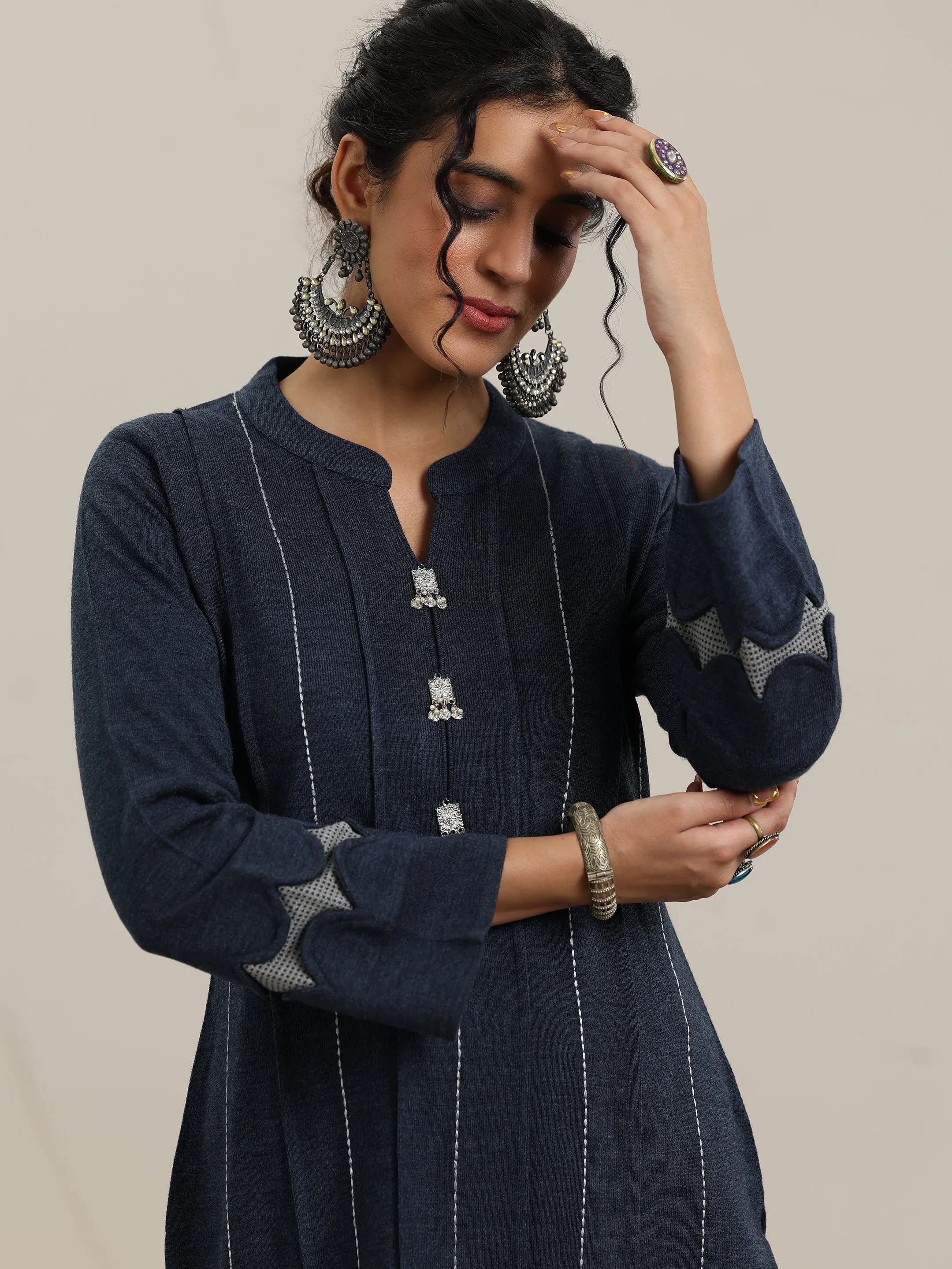 Grey Embroidered Wool Straight Kurta