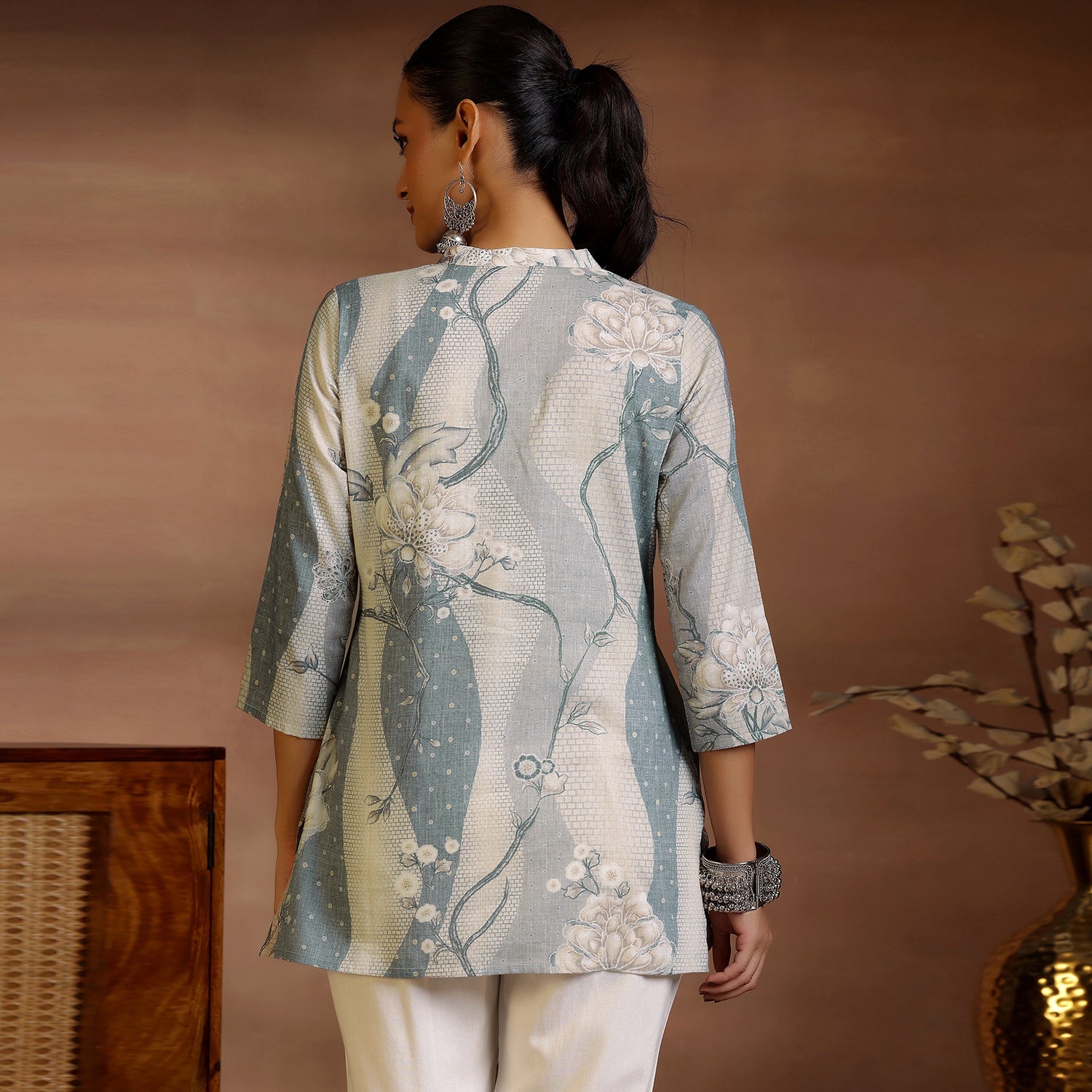 Off White Printed Cotton Blend Straight Kurtis