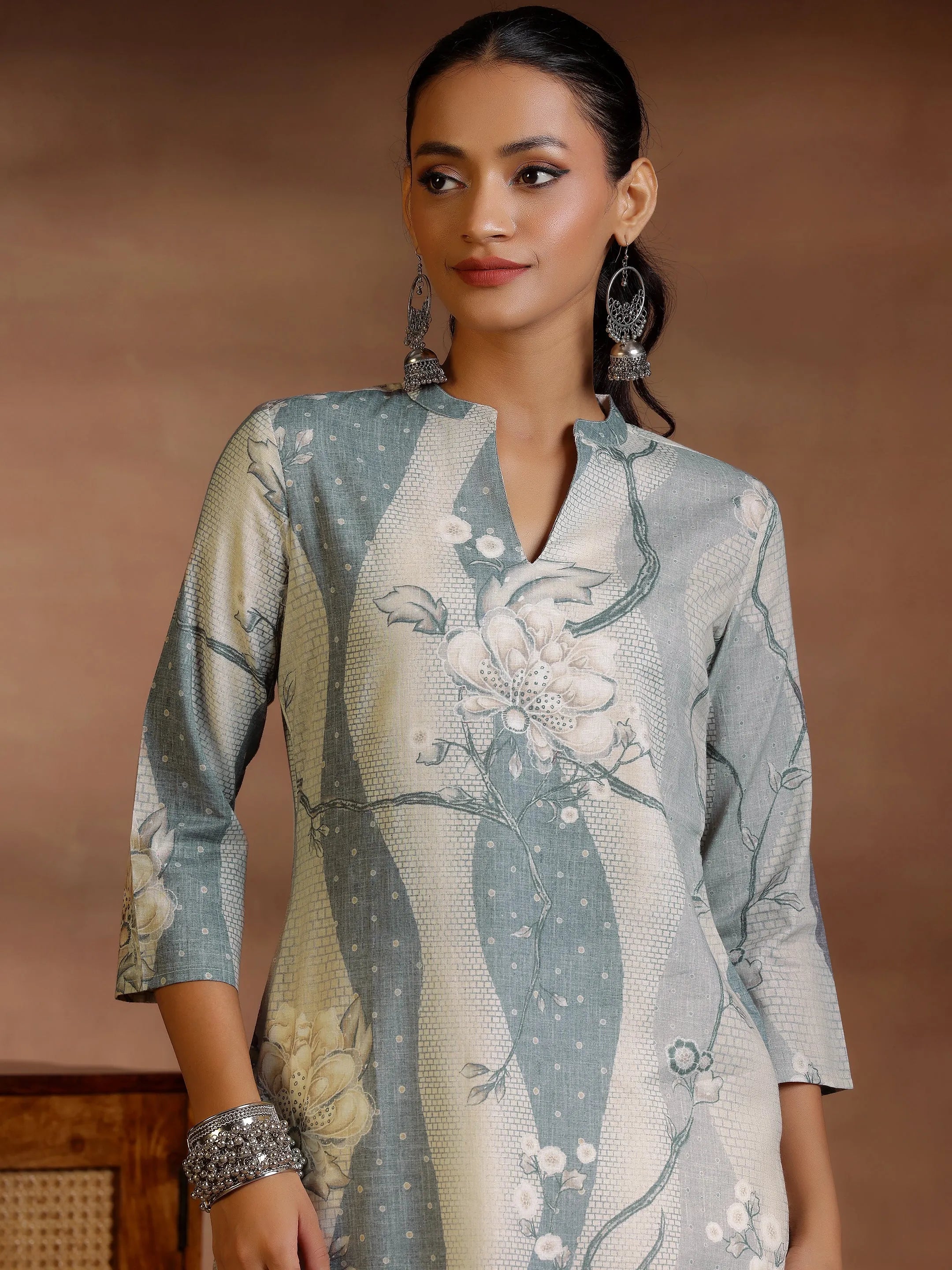 Off White Printed Cotton Blend Straight Kurtis