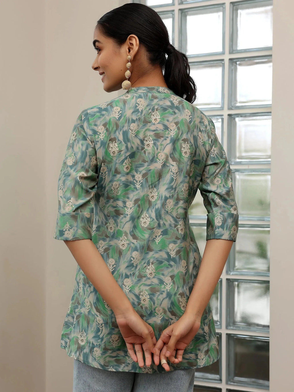 Green Printed Silk Blend Straight Kurti