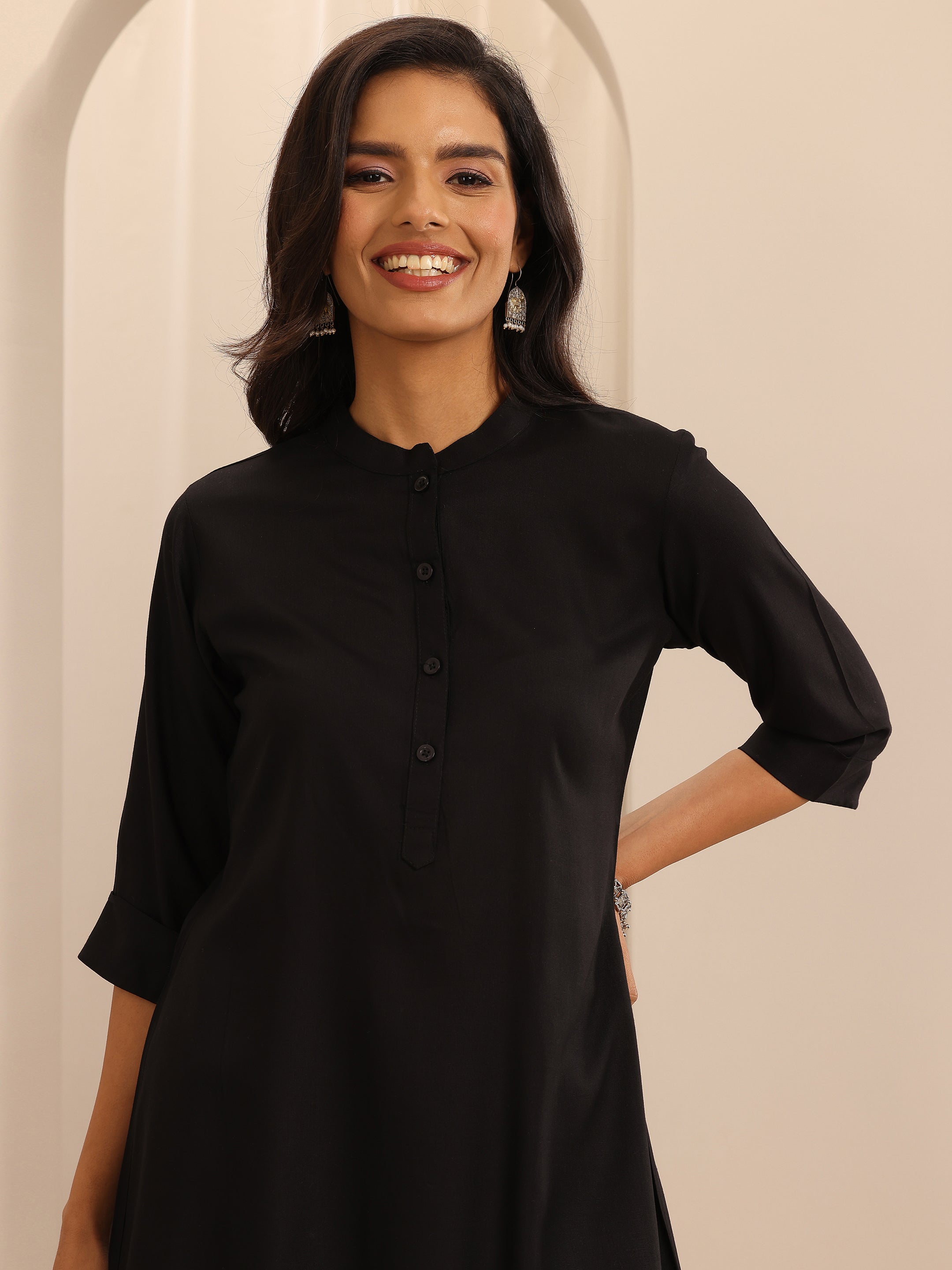 Black Solid Rayon Straight Tunic