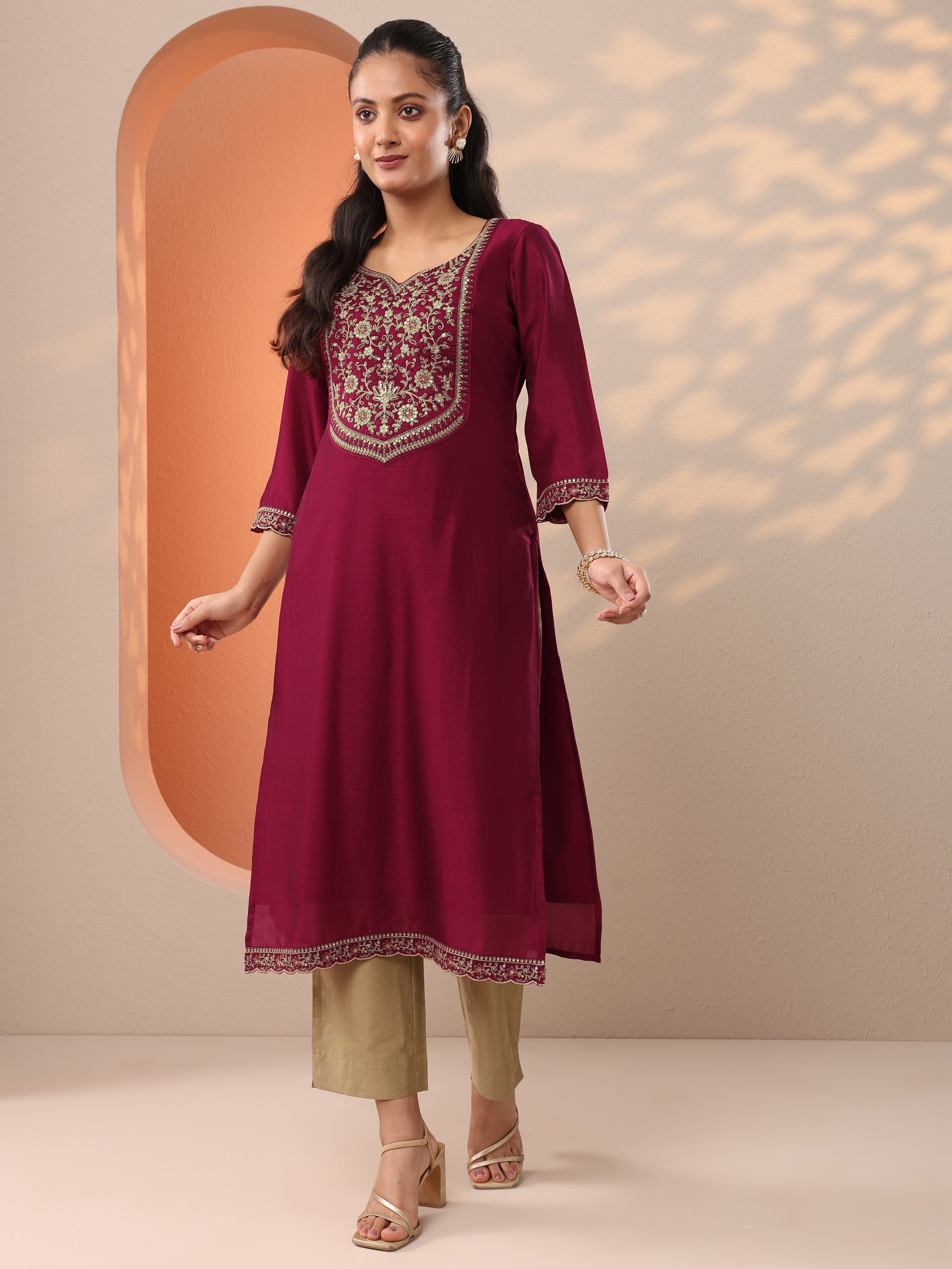 Maroon Embroidered Silk Blend Straight Kurta