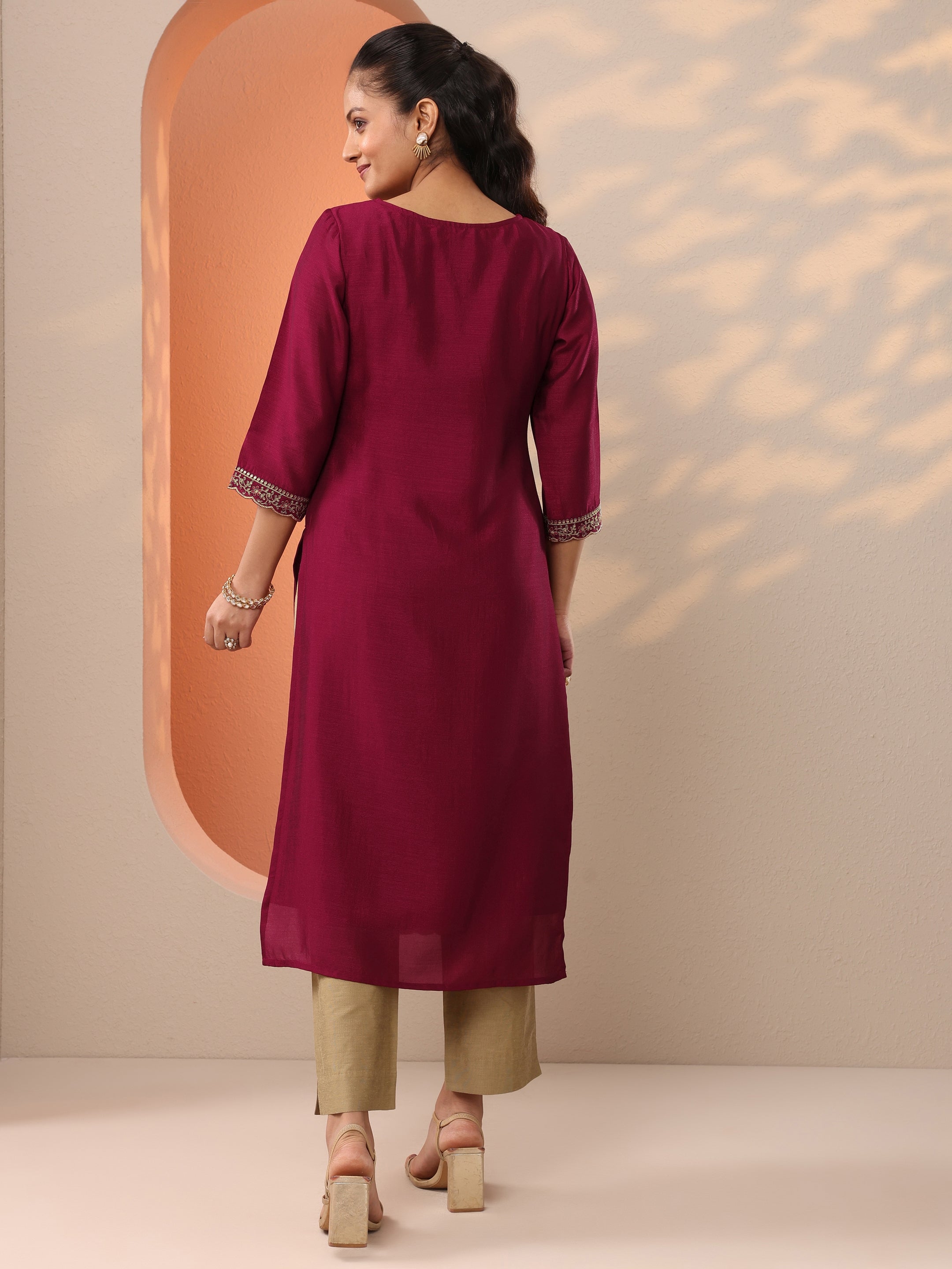 Maroon Embroidered Silk Blend Straight Kurta