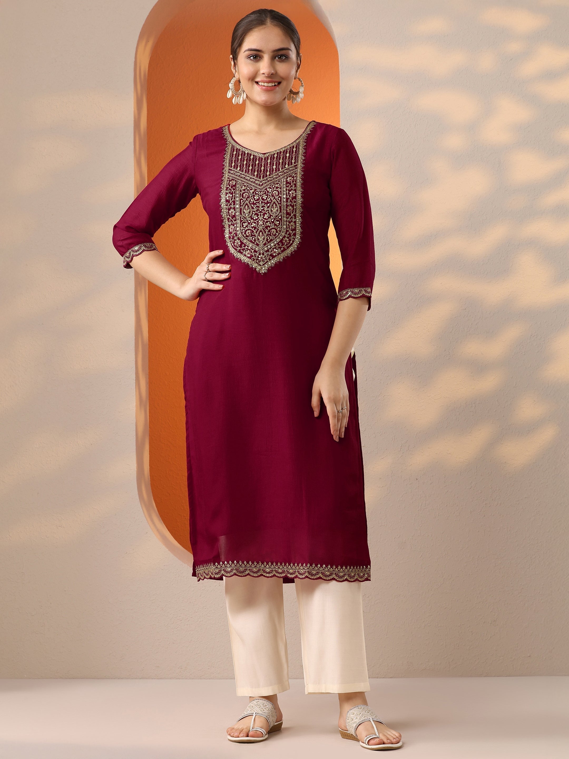 Pink Embroidered Silk Blend Straight Kurta