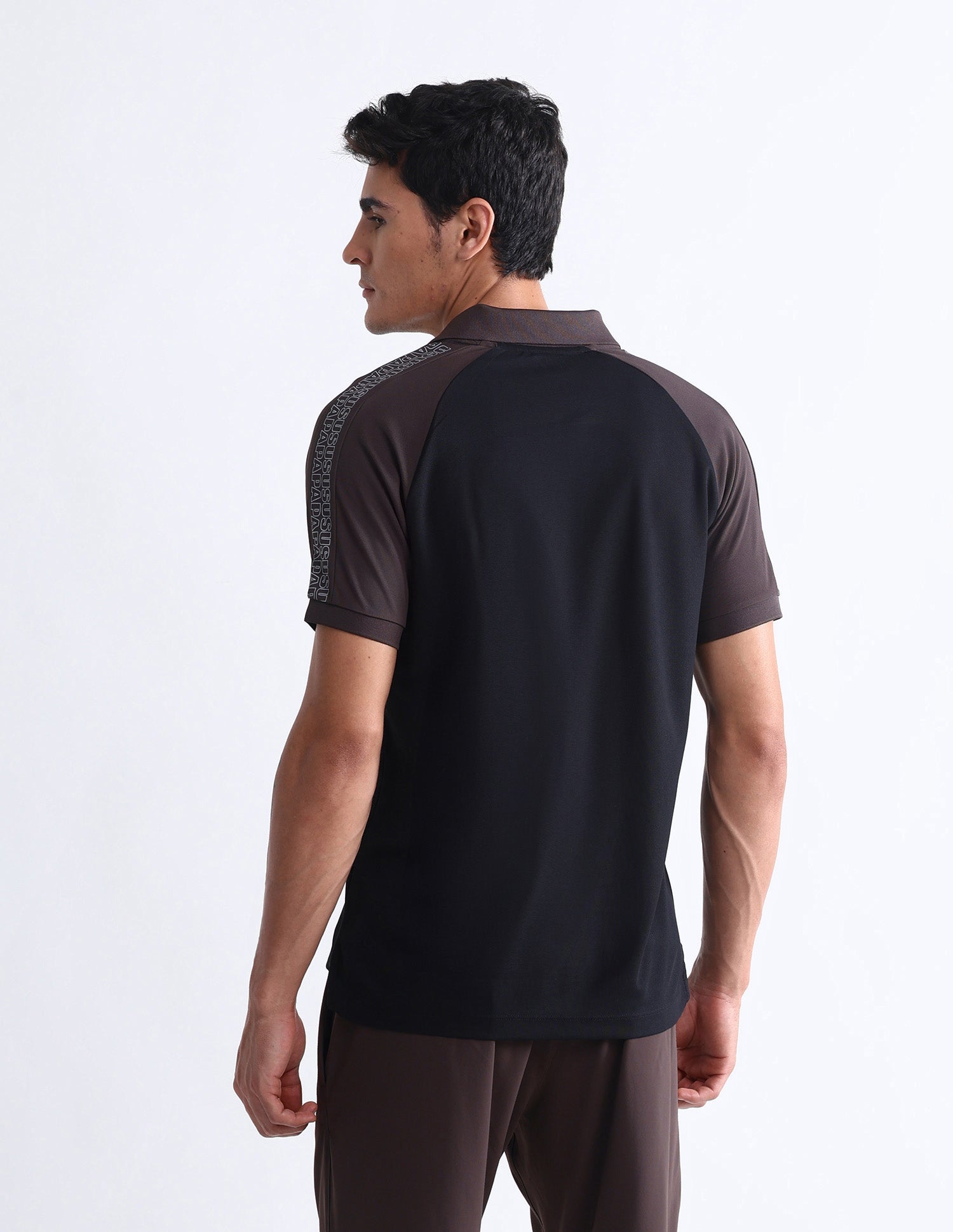 Colourblocked Slim Fit Polo Shirt