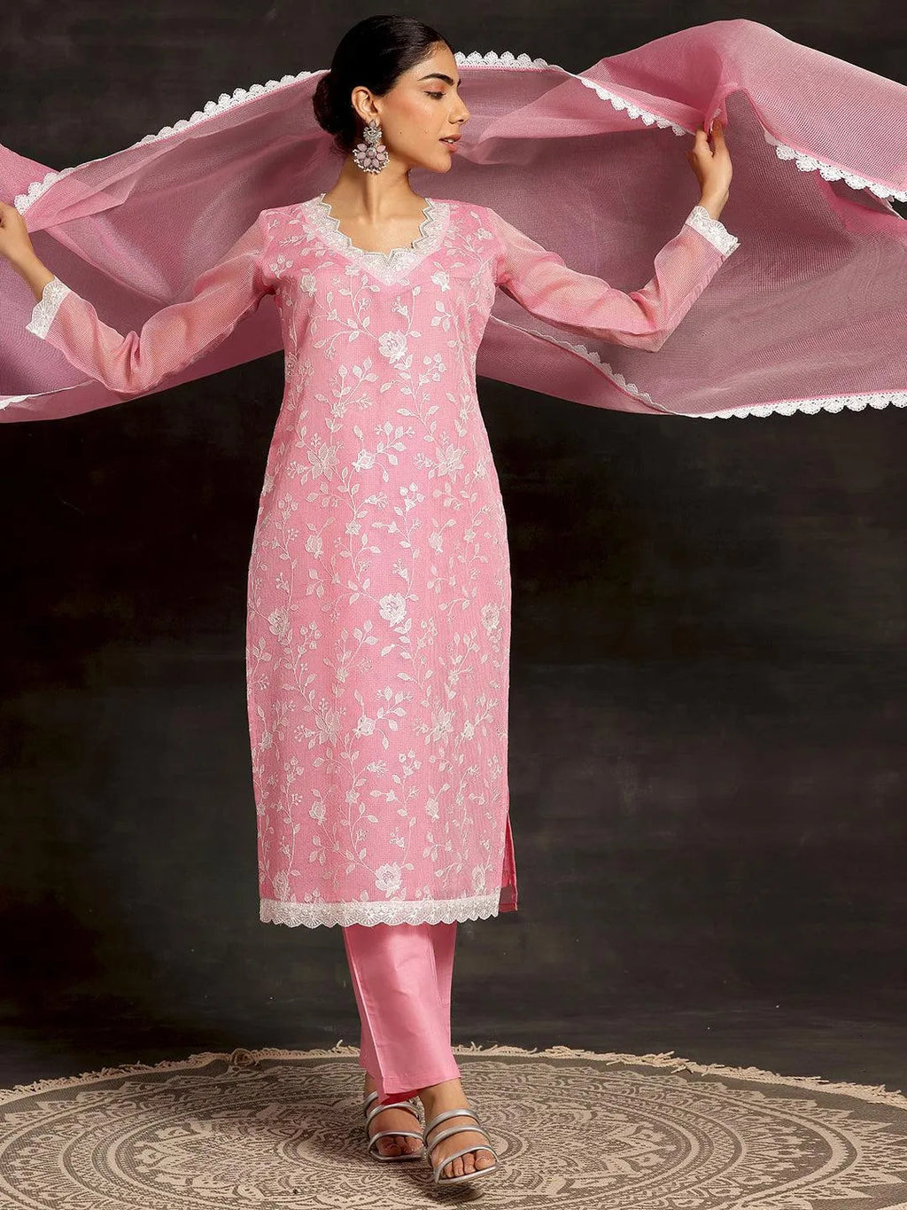 Pink Embroidered Cotton Pakistani Suit