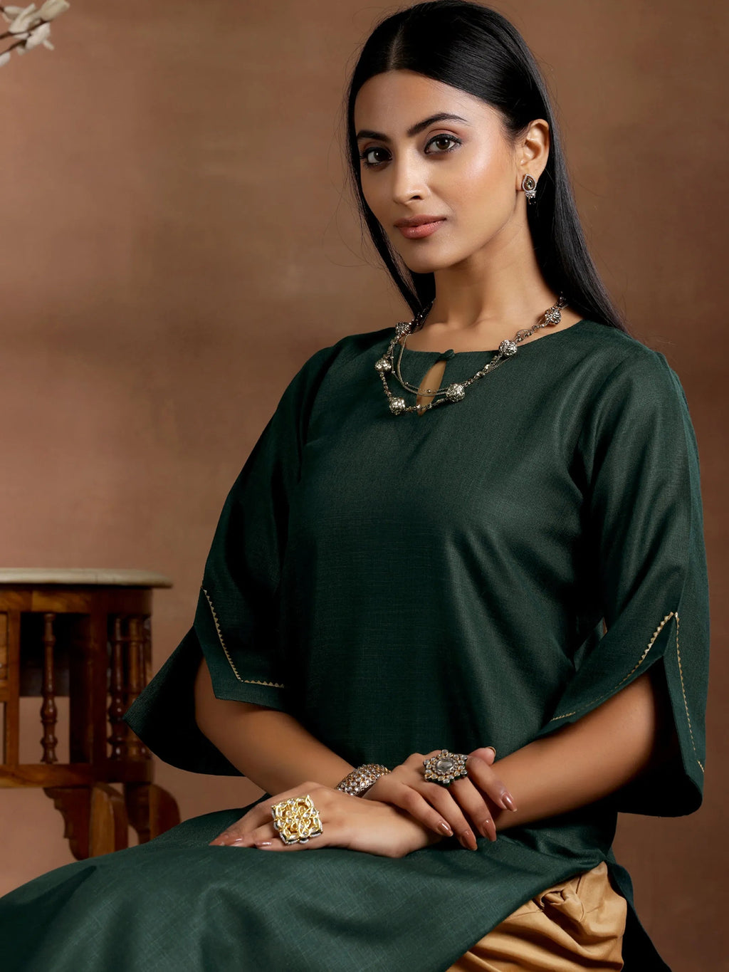 Green Solid Cotton Blend Straight Kurta