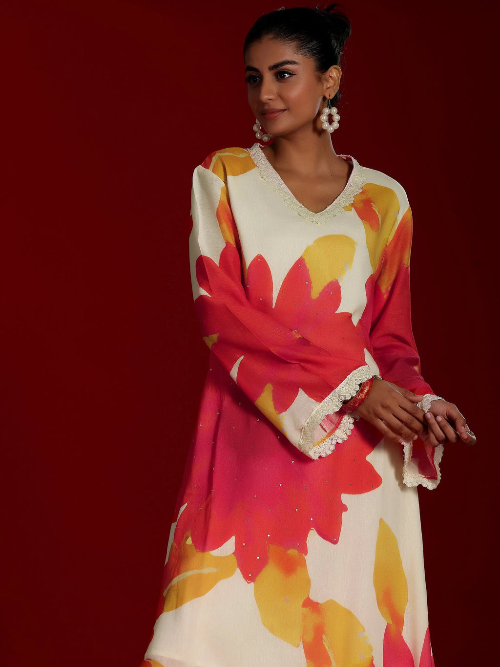 Libas Art Off White Printed Cotton Blend Co-Ords