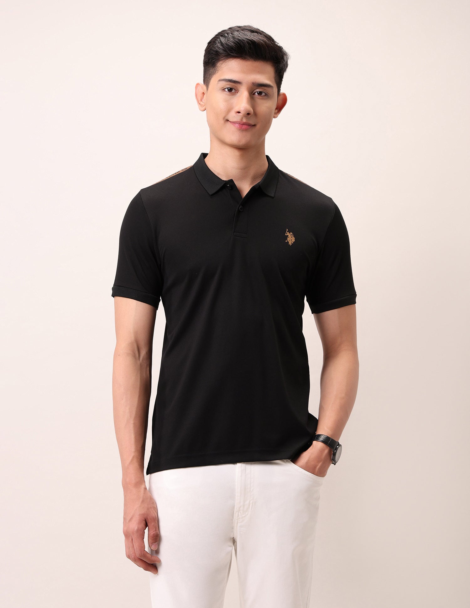 Muscle Fit Outdoor Polo Shirt