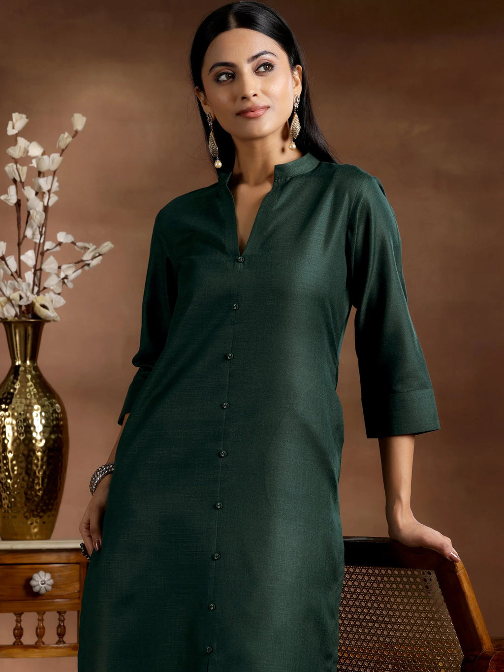 Green Solid Cotton Blend Straight Kurta