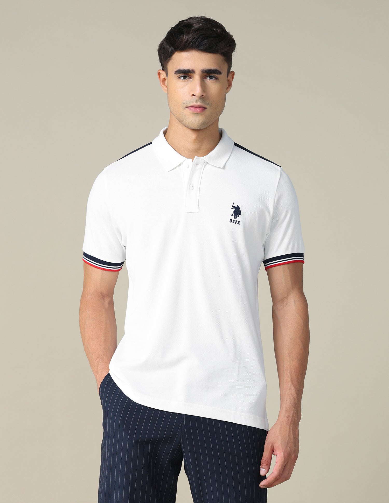 Colourblocked Brand Embroidered Regular Fit Polo Shirt
