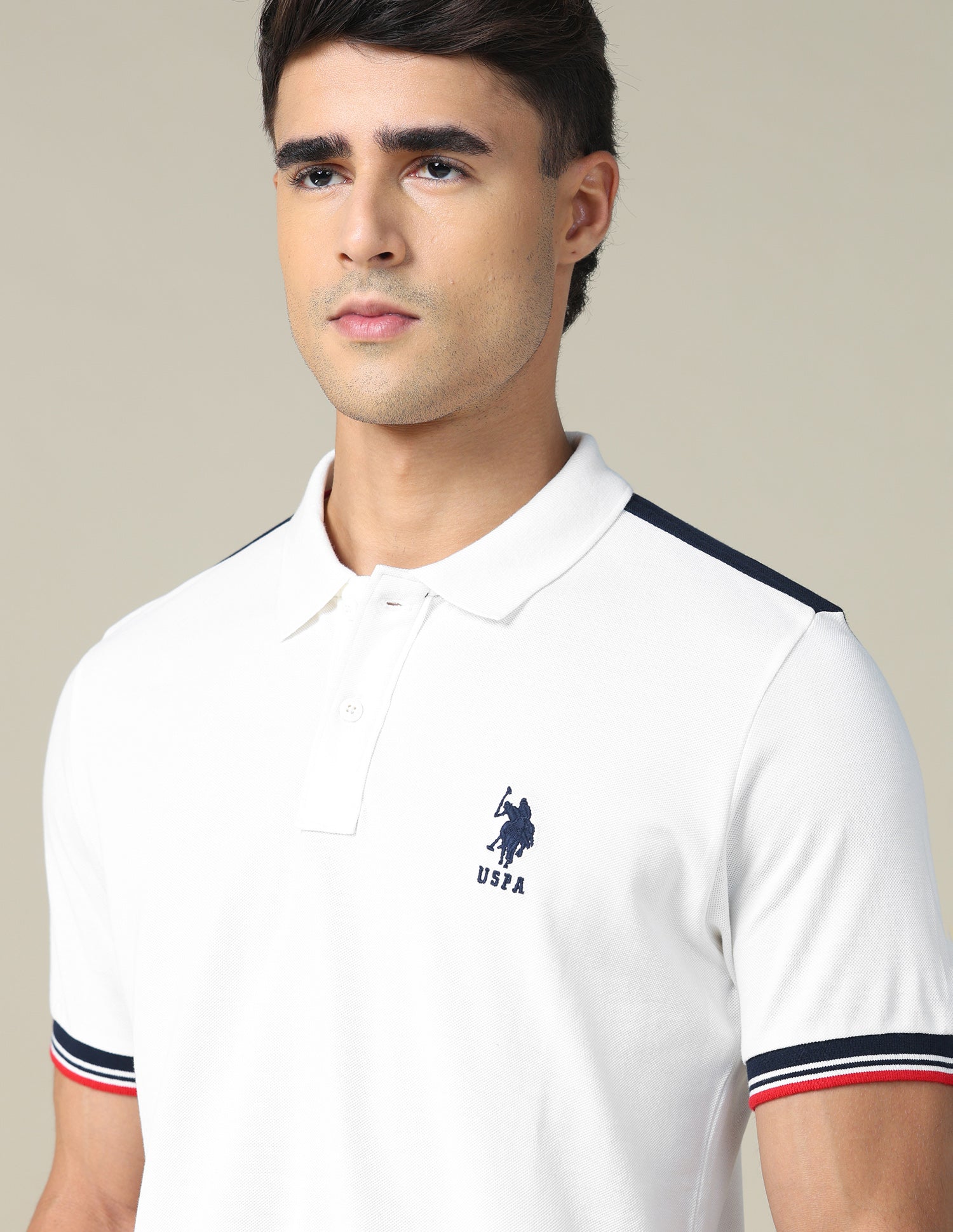 Colourblocked Brand Embroidered Regular Fit Polo Shirt