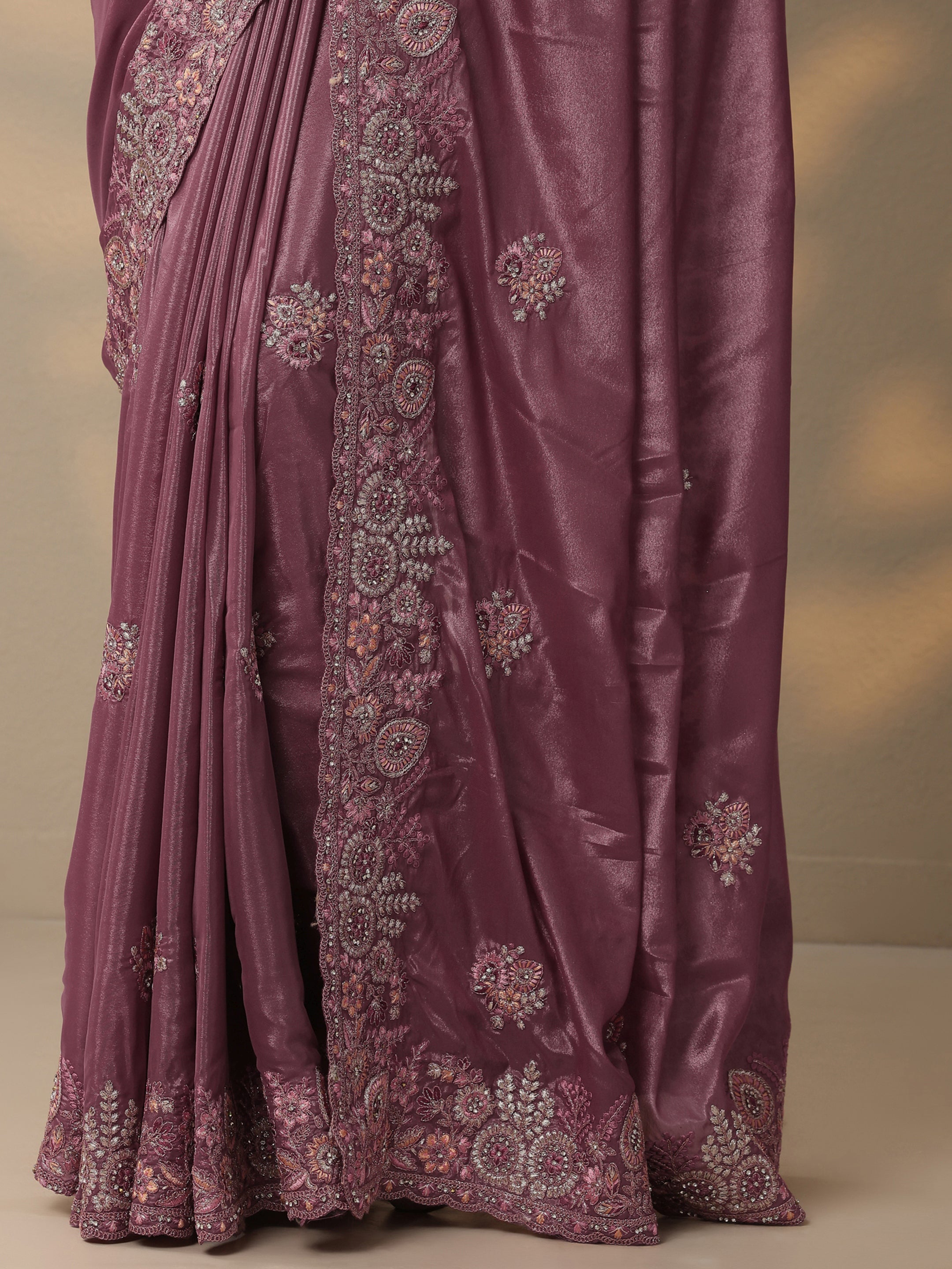 Pink Embroidered Crepe Saree With Unstitched Blouse Piece