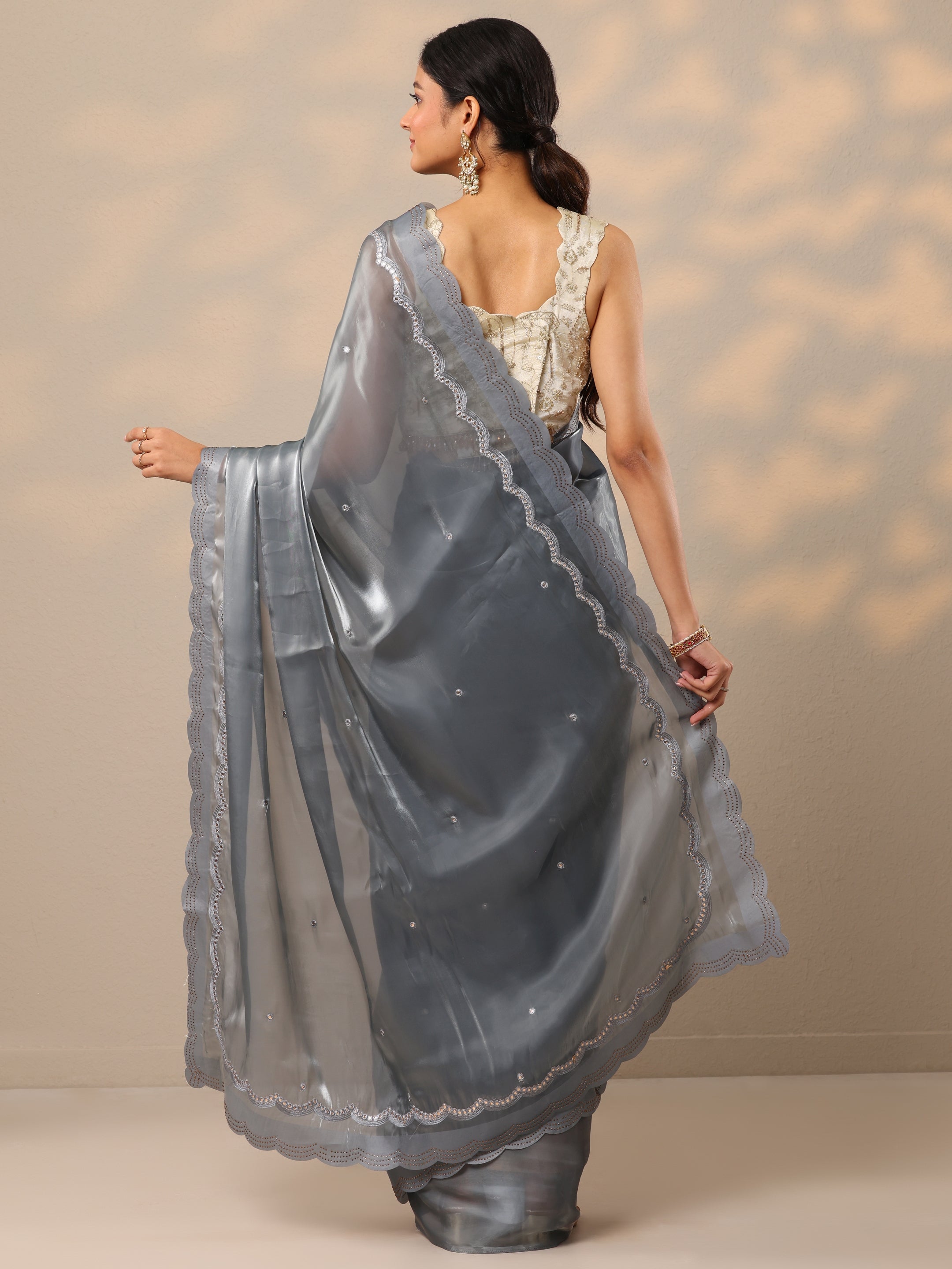 Grey Embellished Organza Sarees With Unstitched Blouse Piece