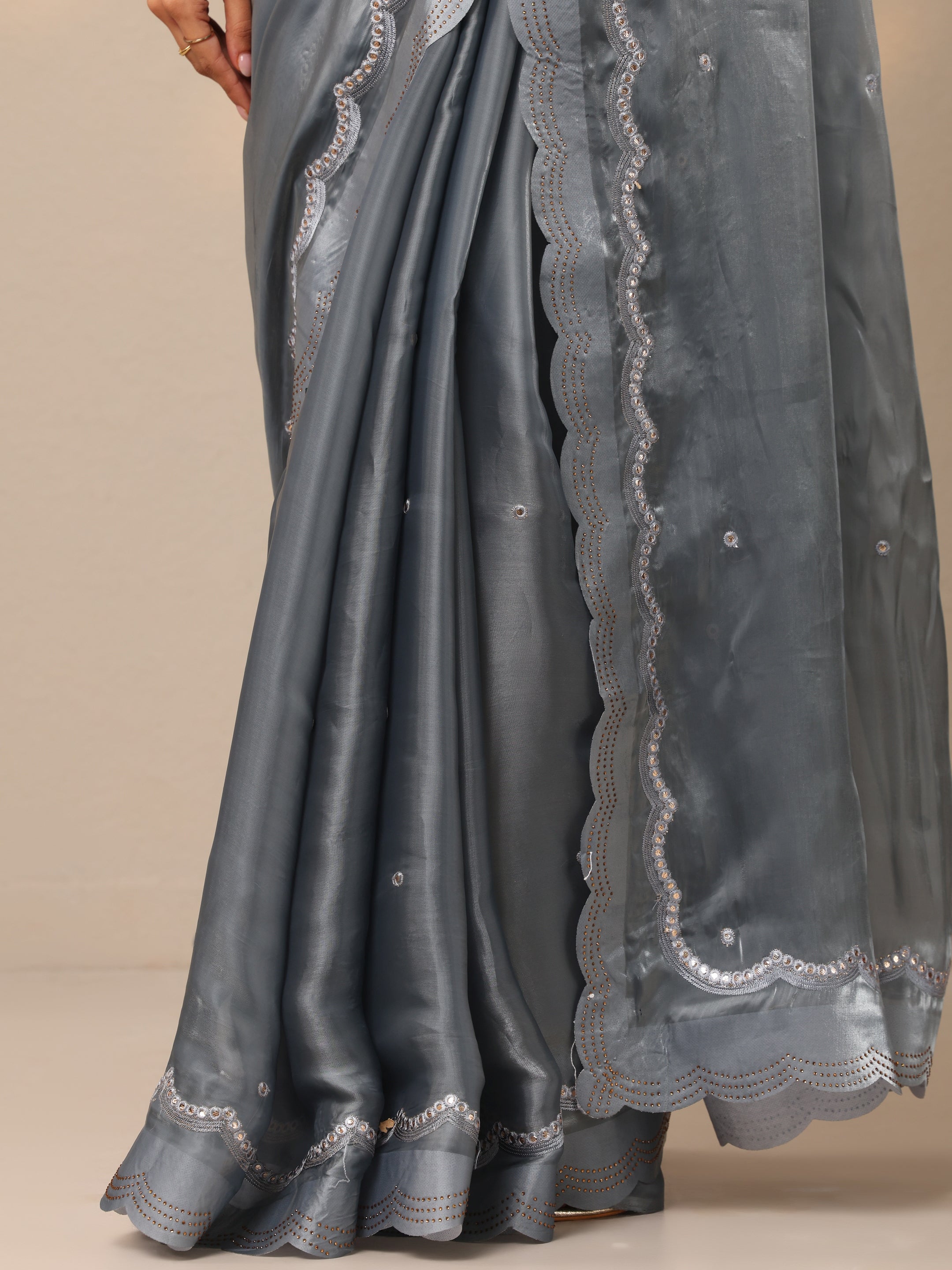Grey Embellished Organza Sarees With Unstitched Blouse Piece
