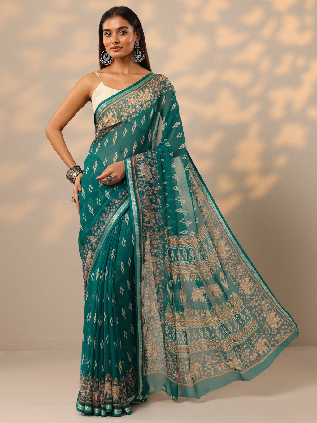 Green Printed Chiffon Saree With Unstitched Blouse Piece