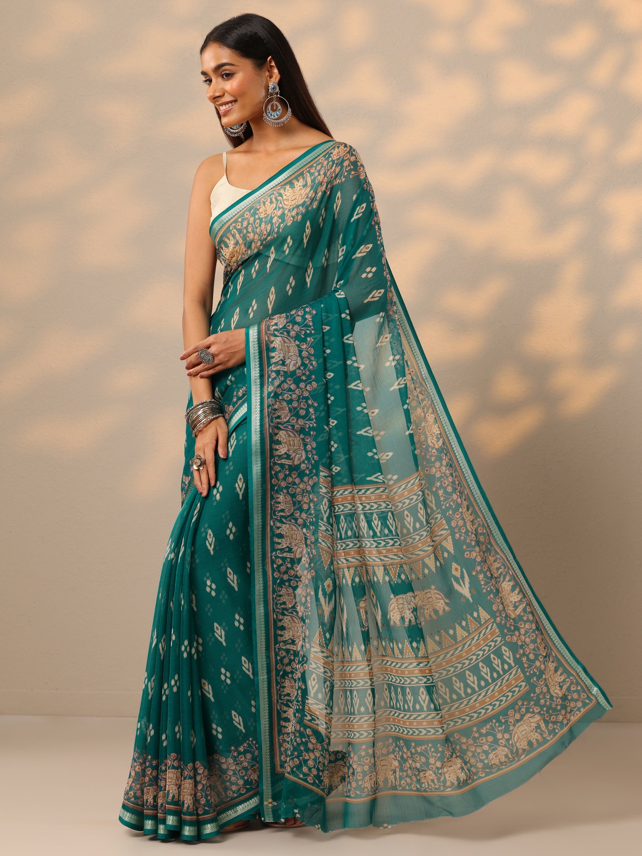 Green Printed Chiffon Saree With Unstitched Blouse Piece