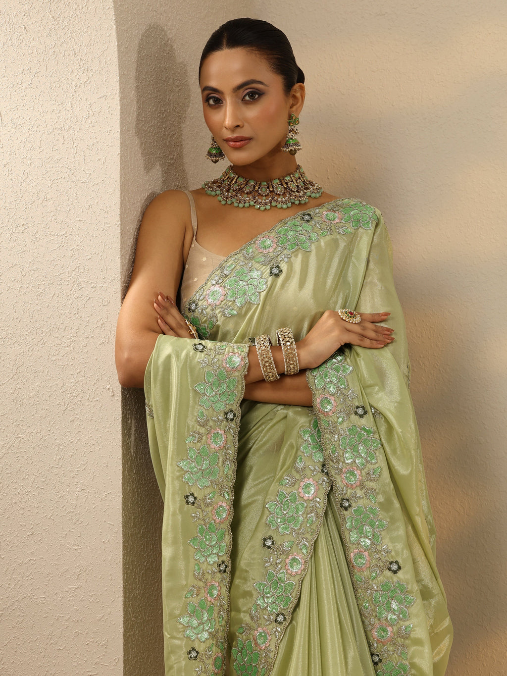 Green Embellished Georgette Saree With Unstitched Blouse Piece