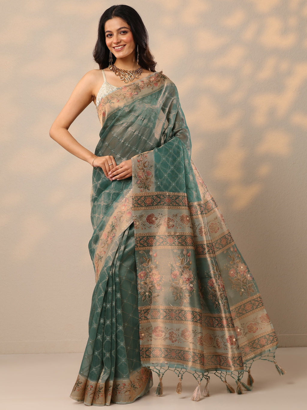 Green Printed Nylon Sarees With Unstitched Blouse Piece