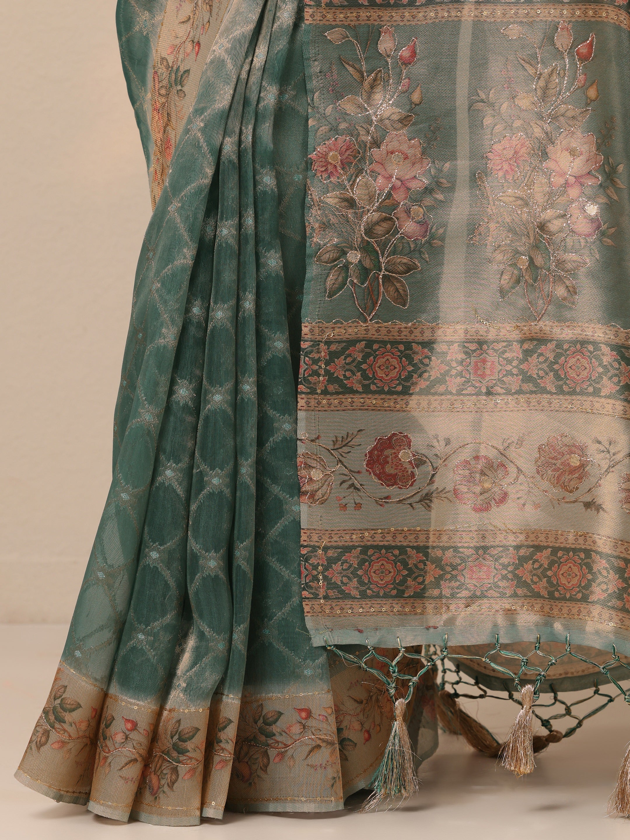 Green Printed Nylon Sarees With Unstitched Blouse Piece