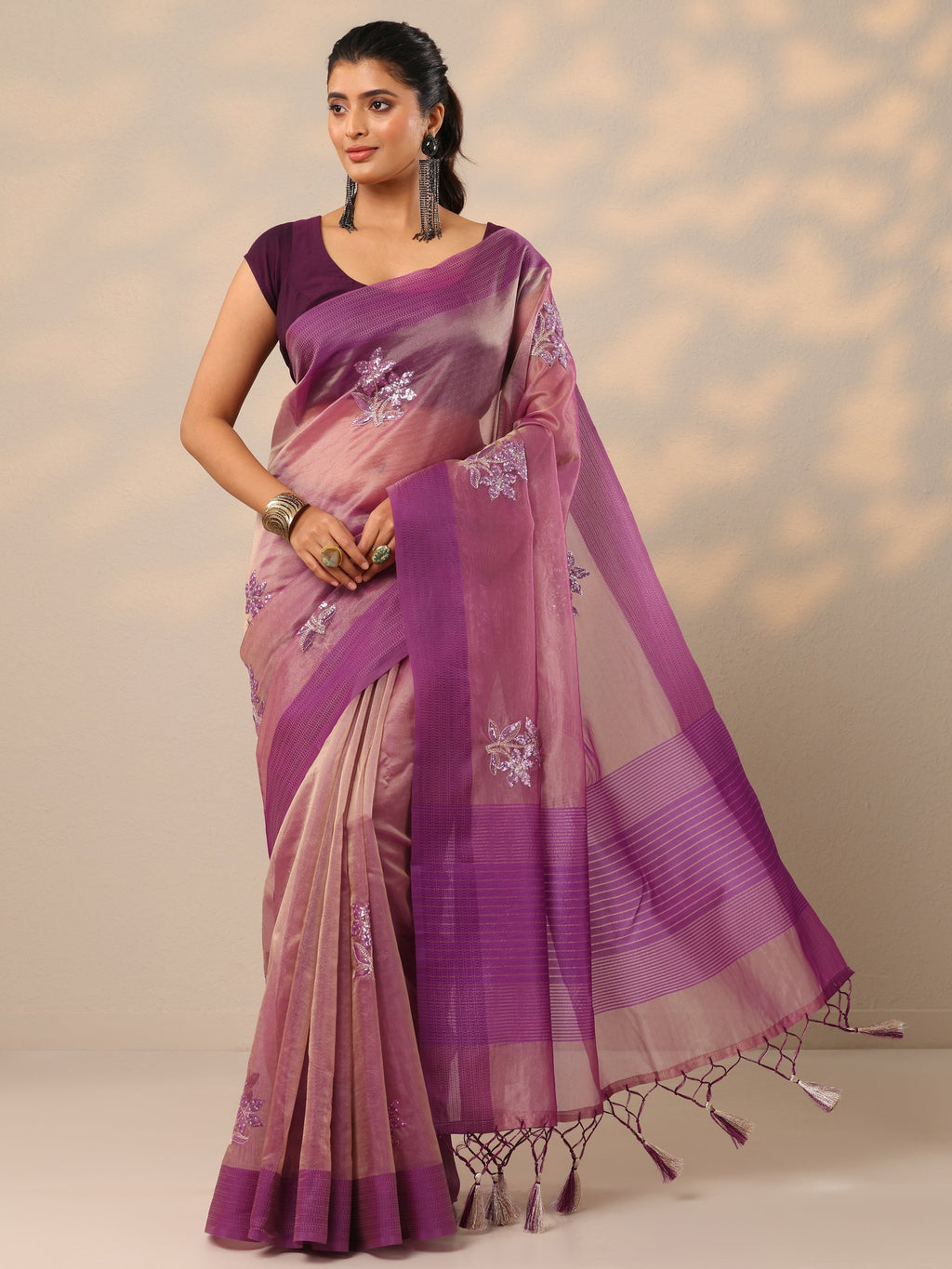 Mauve Embroidered Organza Saree With Unstitched Blouse Piece