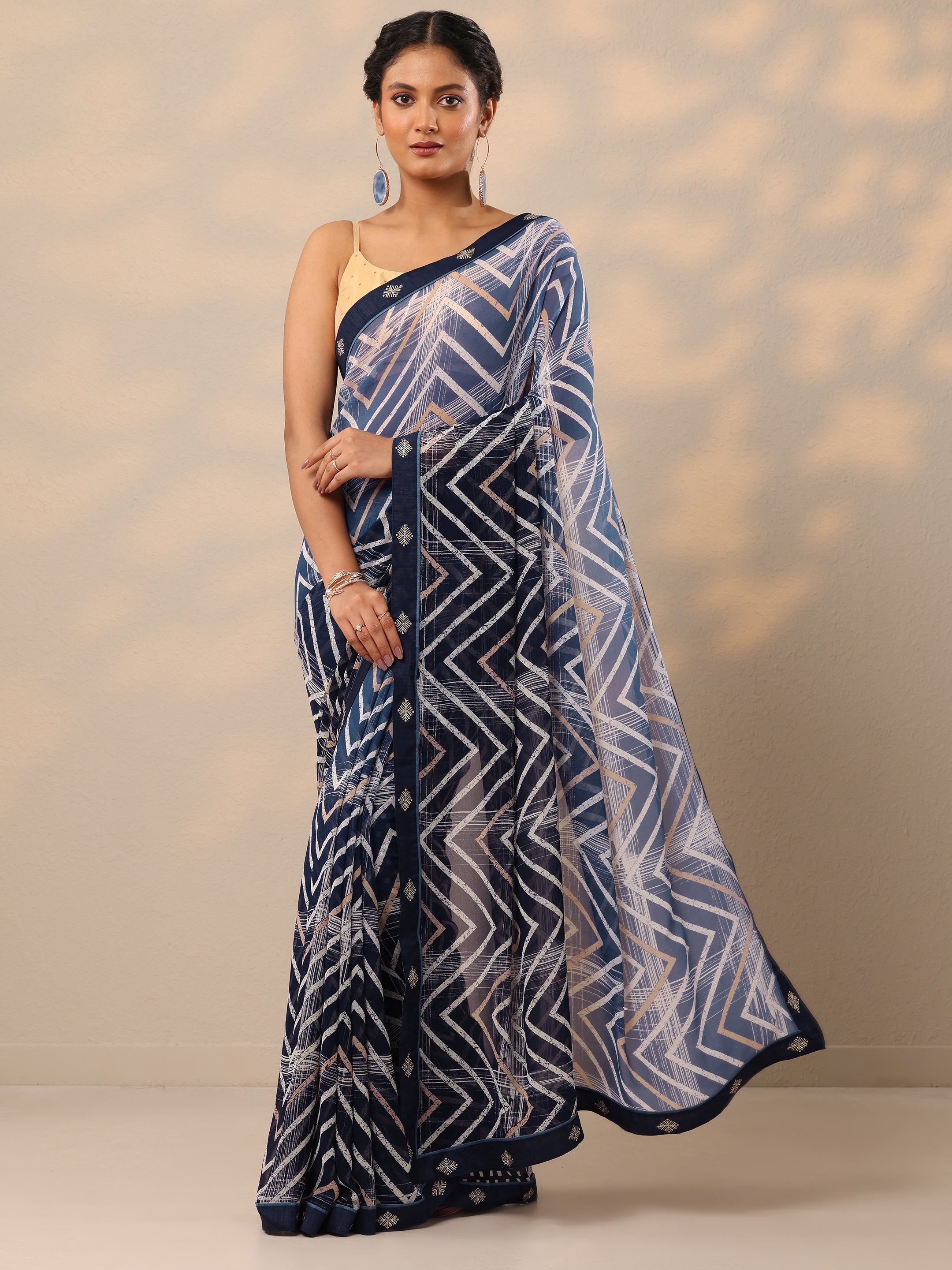 Blue Printed Georgette Saree With Unstitched Blouse Piece