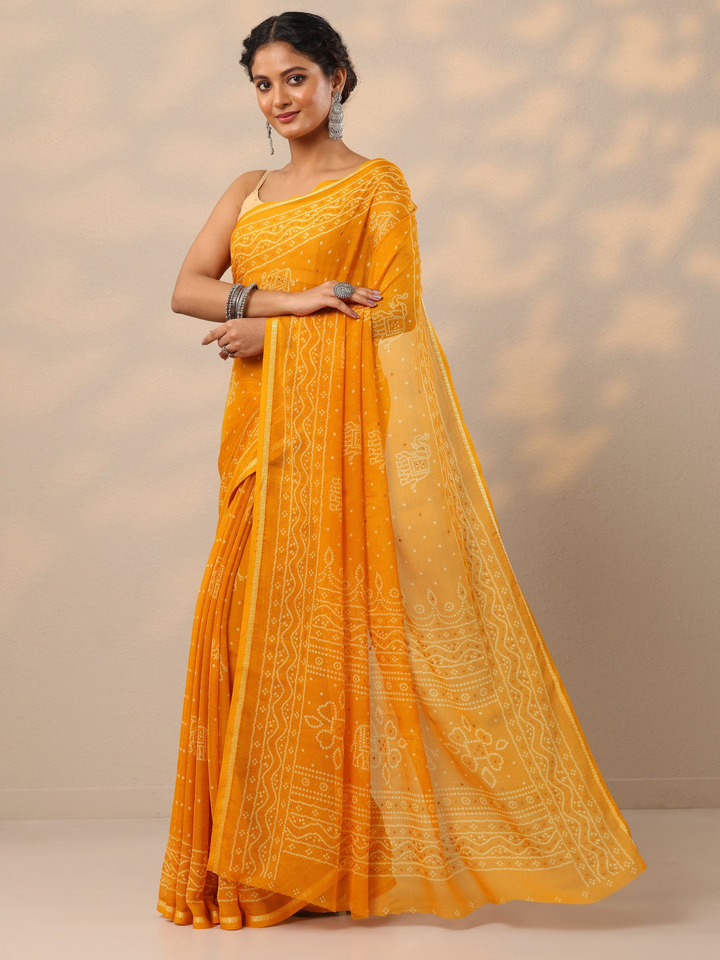 Mustard Bandhani Printed Chiffon Saree With Unstitched Blouse Piece