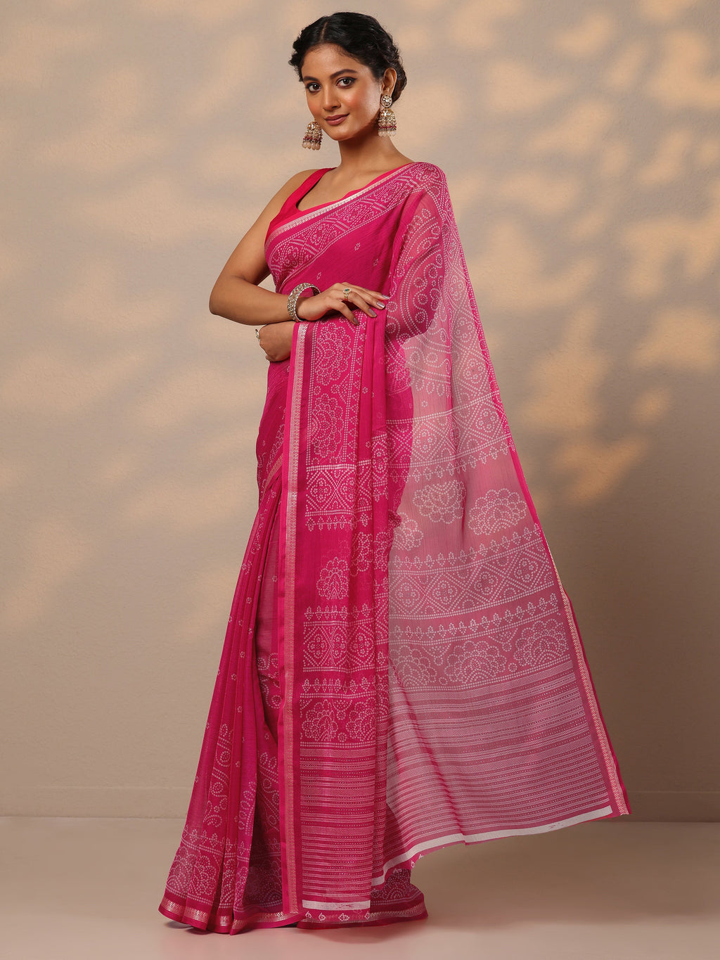 Pink Bandhani Printed Chiffon Saree With Unstitched Blouse Piece