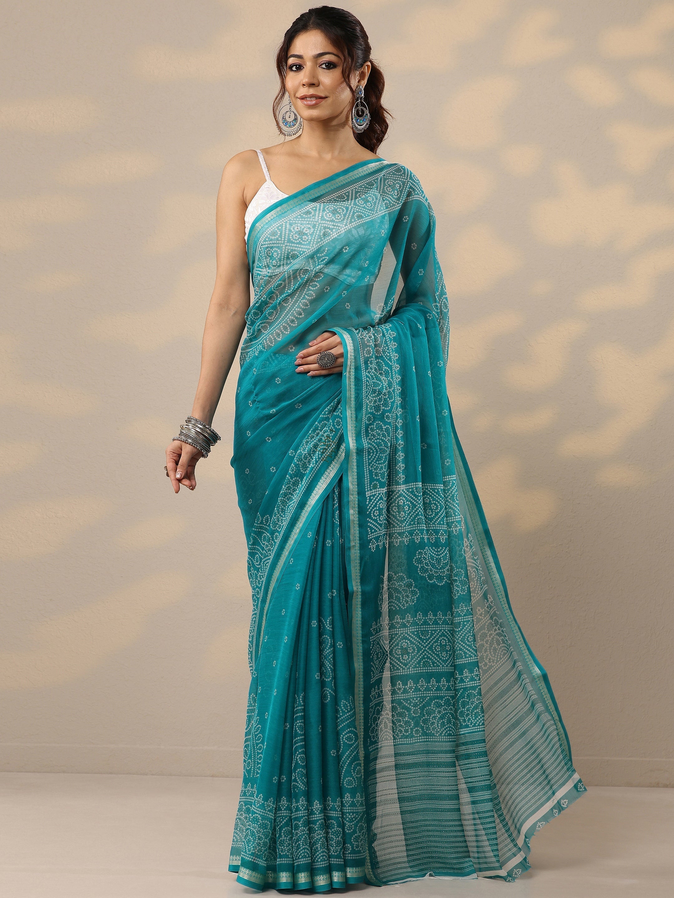 Blue Bandhani Printed Chiffon Sarees With Unstitched Blouse Piece