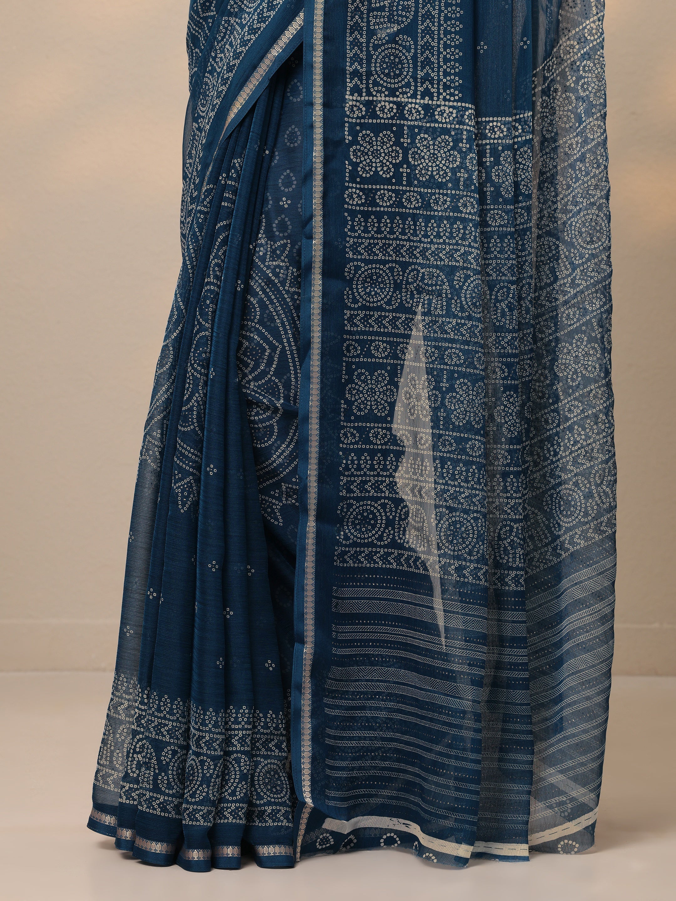 Navy Blue Bandhani Printed Chiffon Saree With Unstitched Blouse Piece