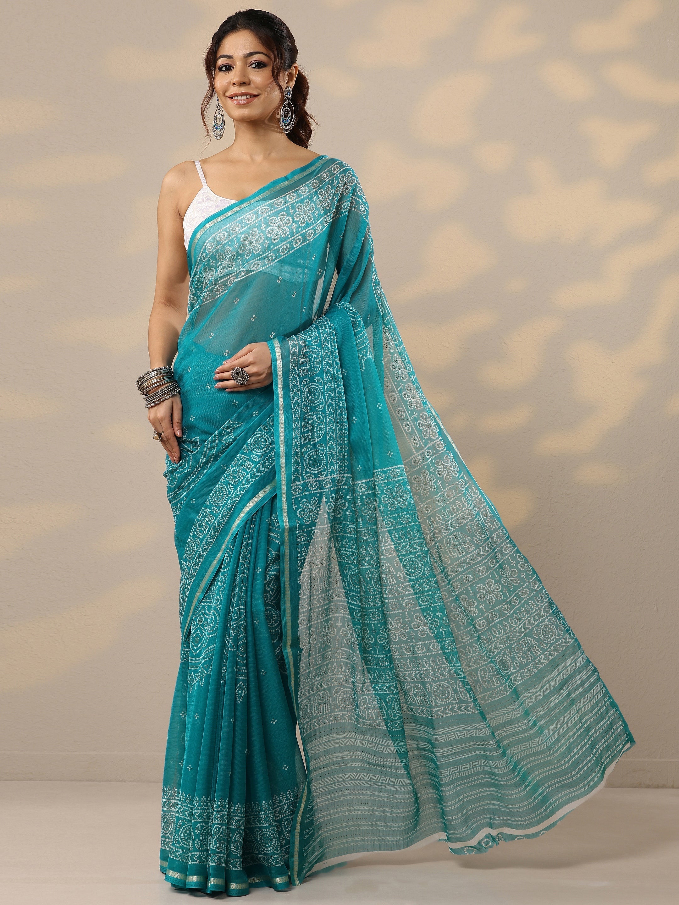 Blue Bandhani Printed Chiffon Sarees With Unstitched Blouse Piece