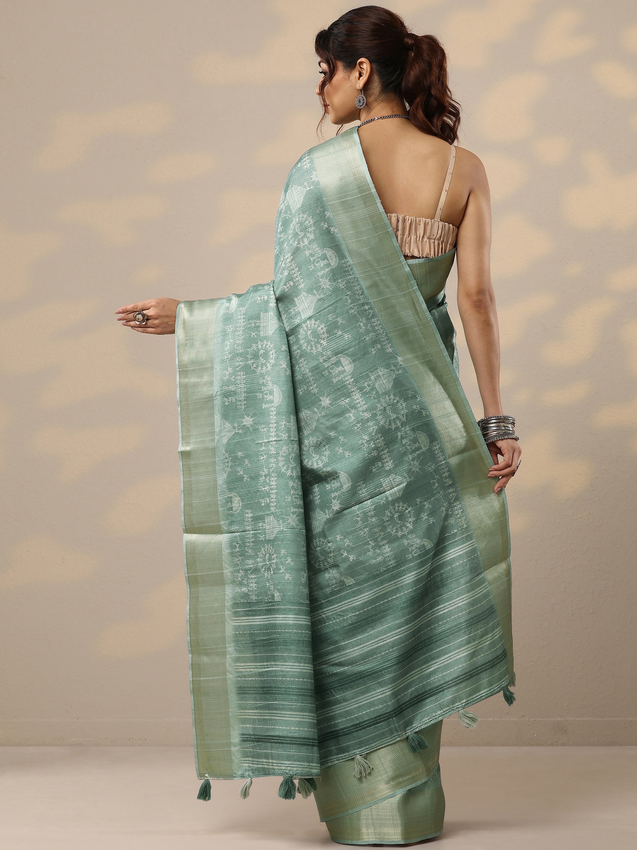Green Printed Silk Blend Sarees With Unstitched Blouse Piece