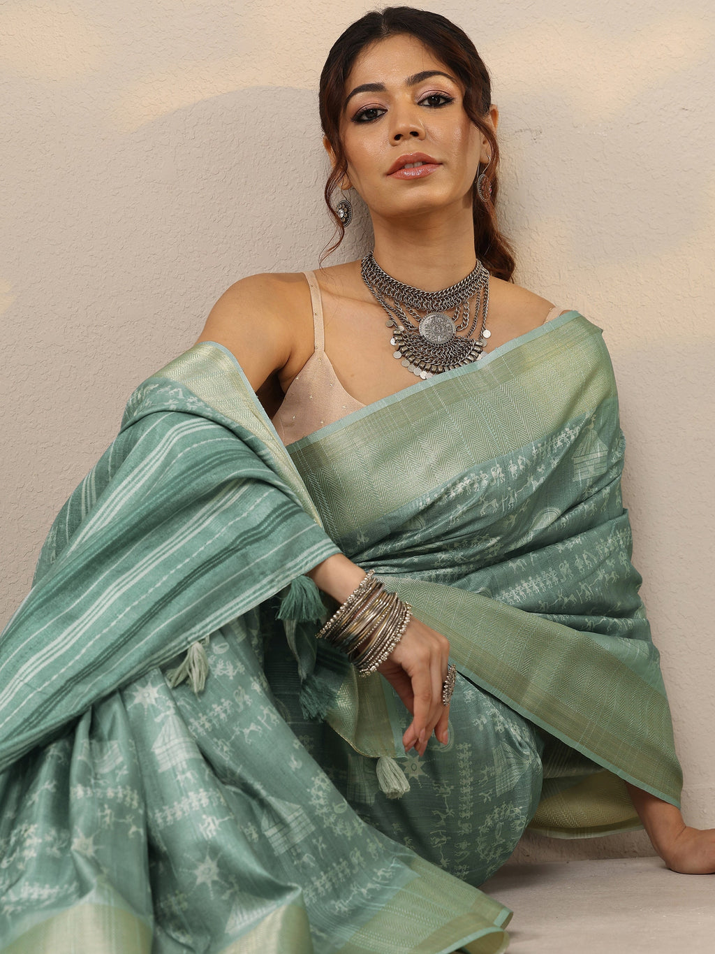 Green Printed Silk Blend Sarees With Unstitched Blouse Piece