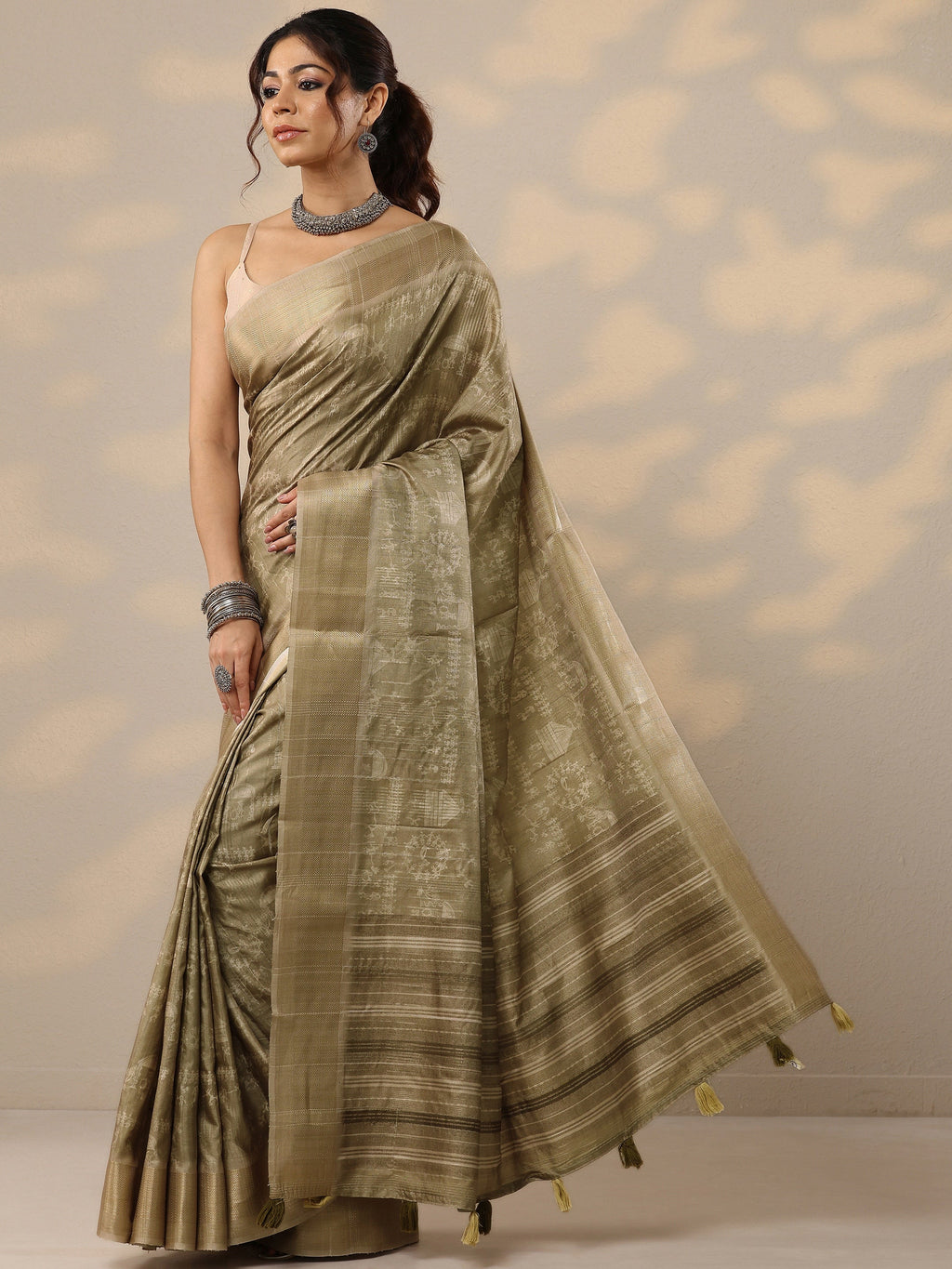 Gold Printed Silk Blend Sarees With Unstitched Blouse Piece