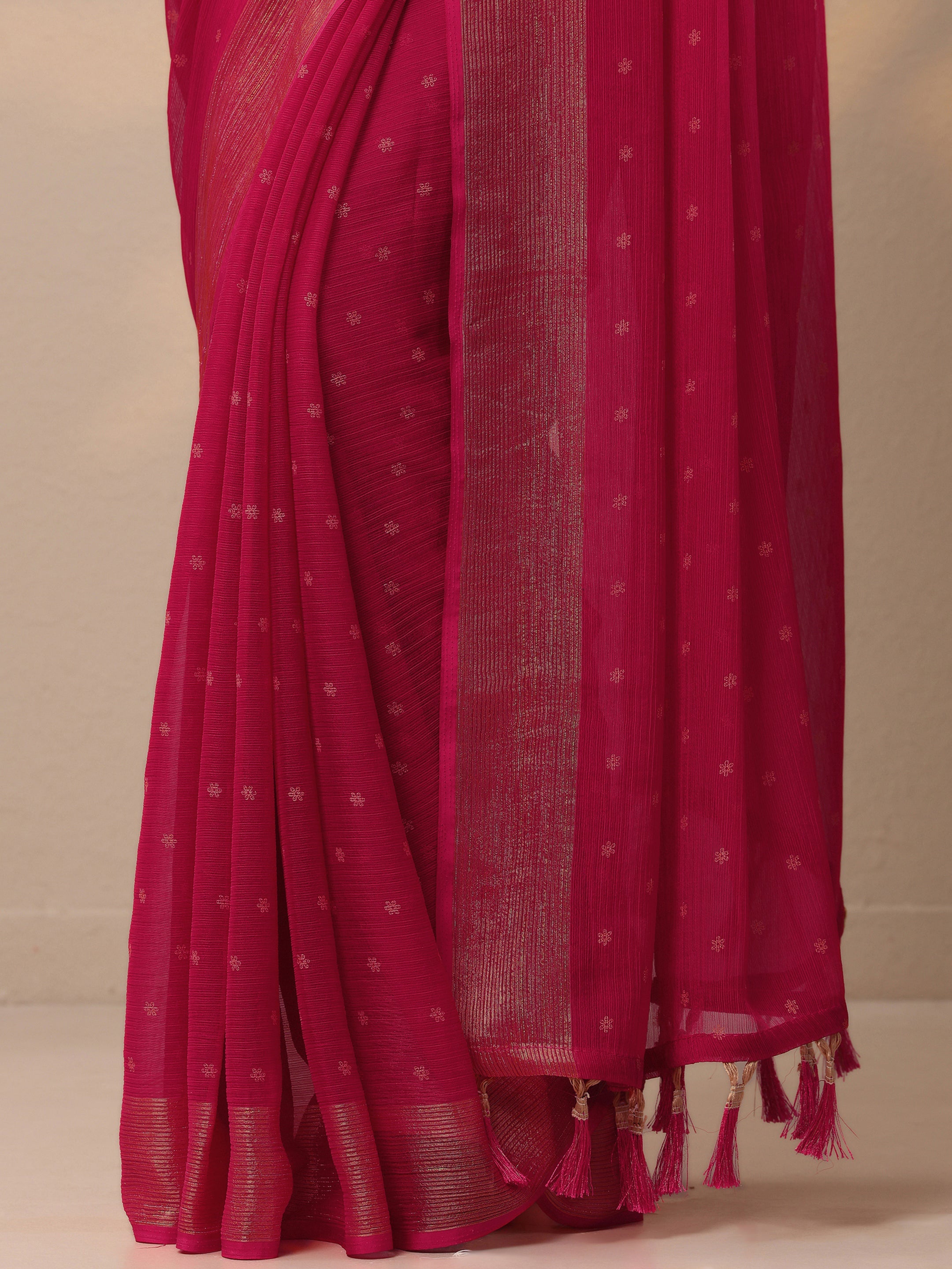 Pink Printed Chiffon Saree With Unstitched Blouse Piece