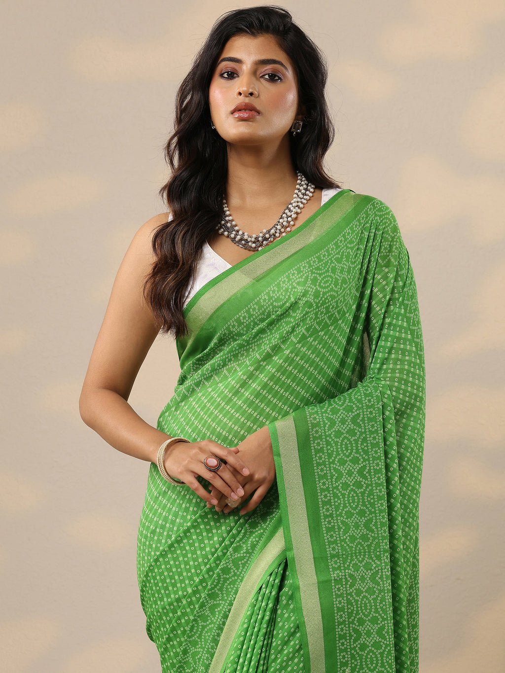 Green Bandhani Printed Georgette Sarees With Unstitched Blouse Piece
