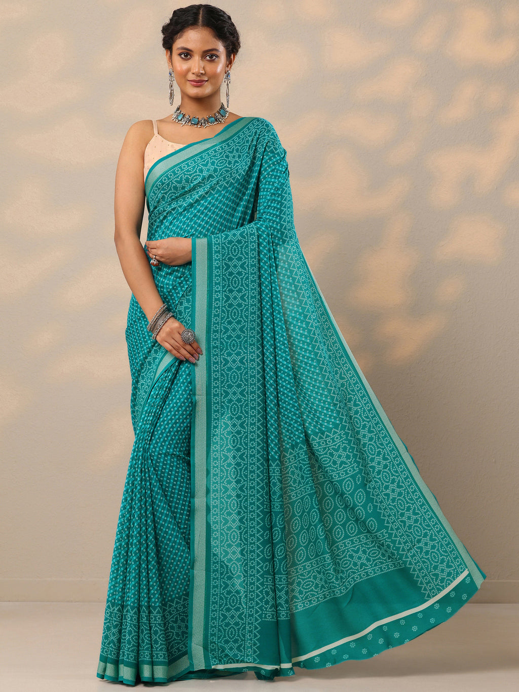 Blue Bandhani Printed Georgette Saree With Unstitched Blouse Piece