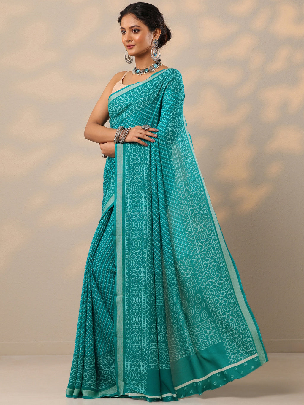 Blue Bandhani Printed Georgette Saree With Unstitched Blouse Piece