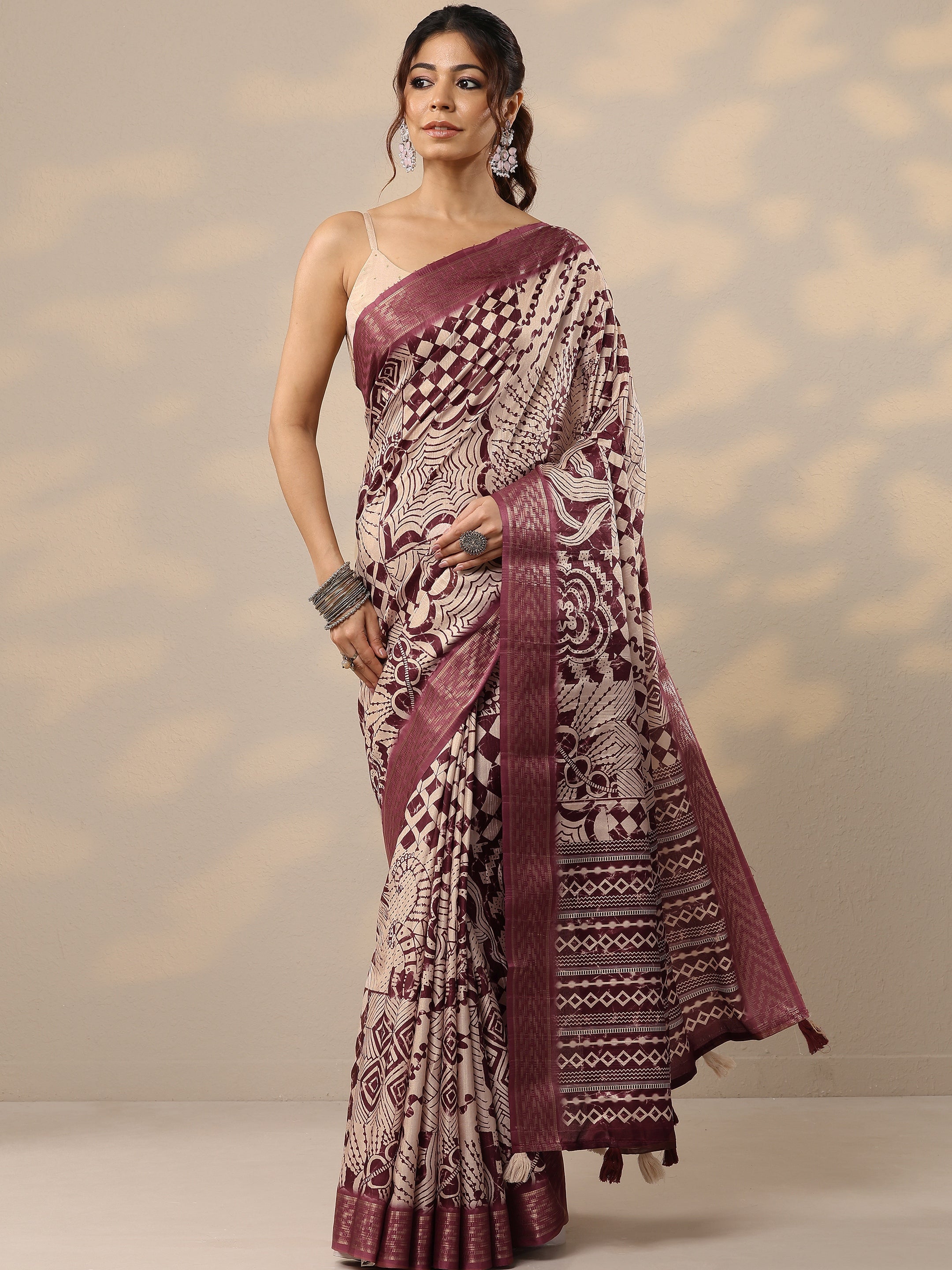 Beige Printed Silk Blend Sarees With Unstitched Blouse Piece