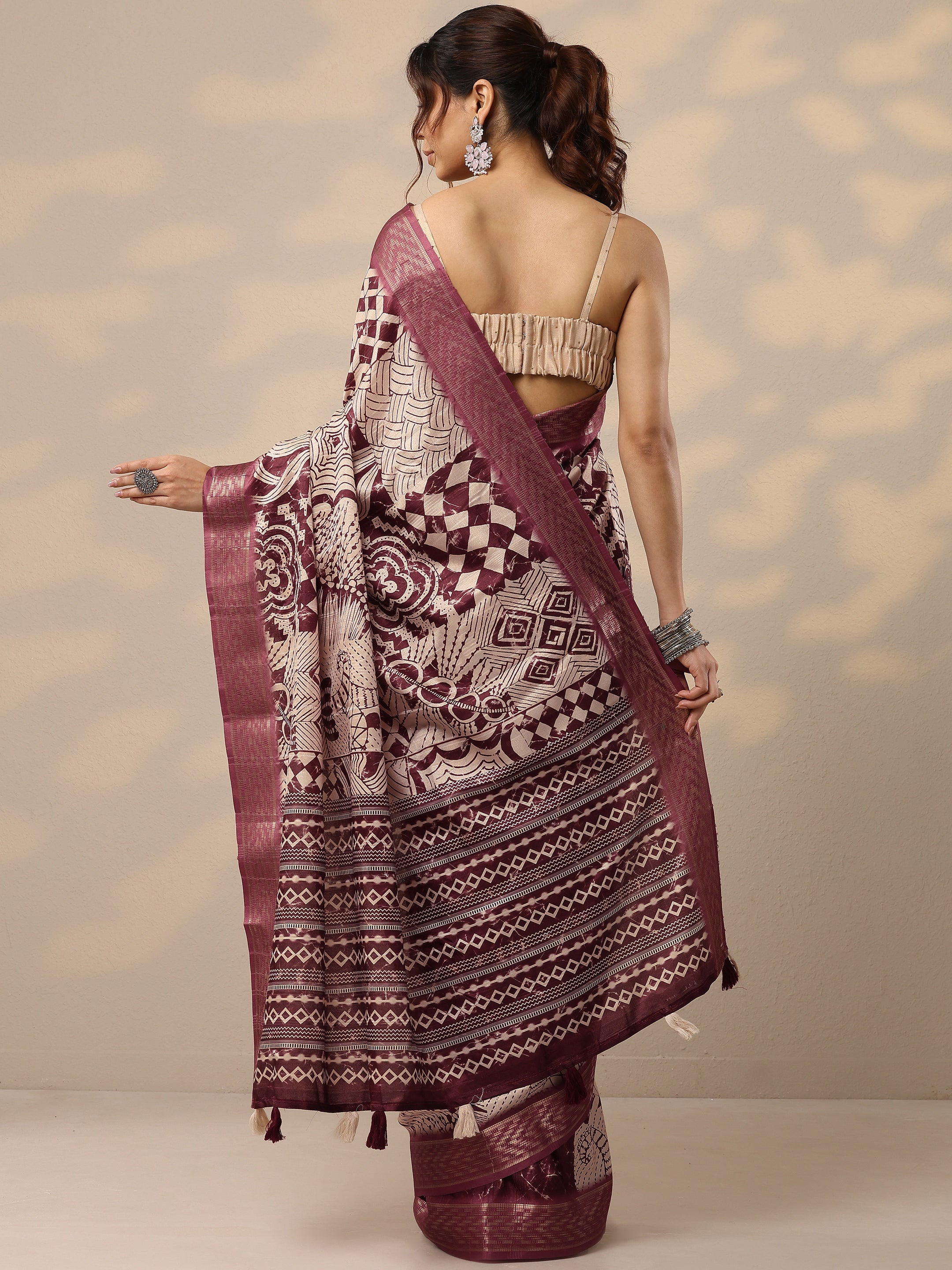 Beige Printed Silk Blend Sarees With Unstitched Blouse Piece