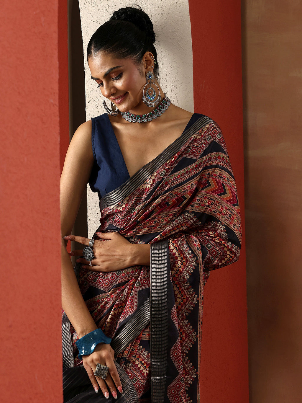 Black Printed Silk Blend Sarees With Unstitched Blouse Piece