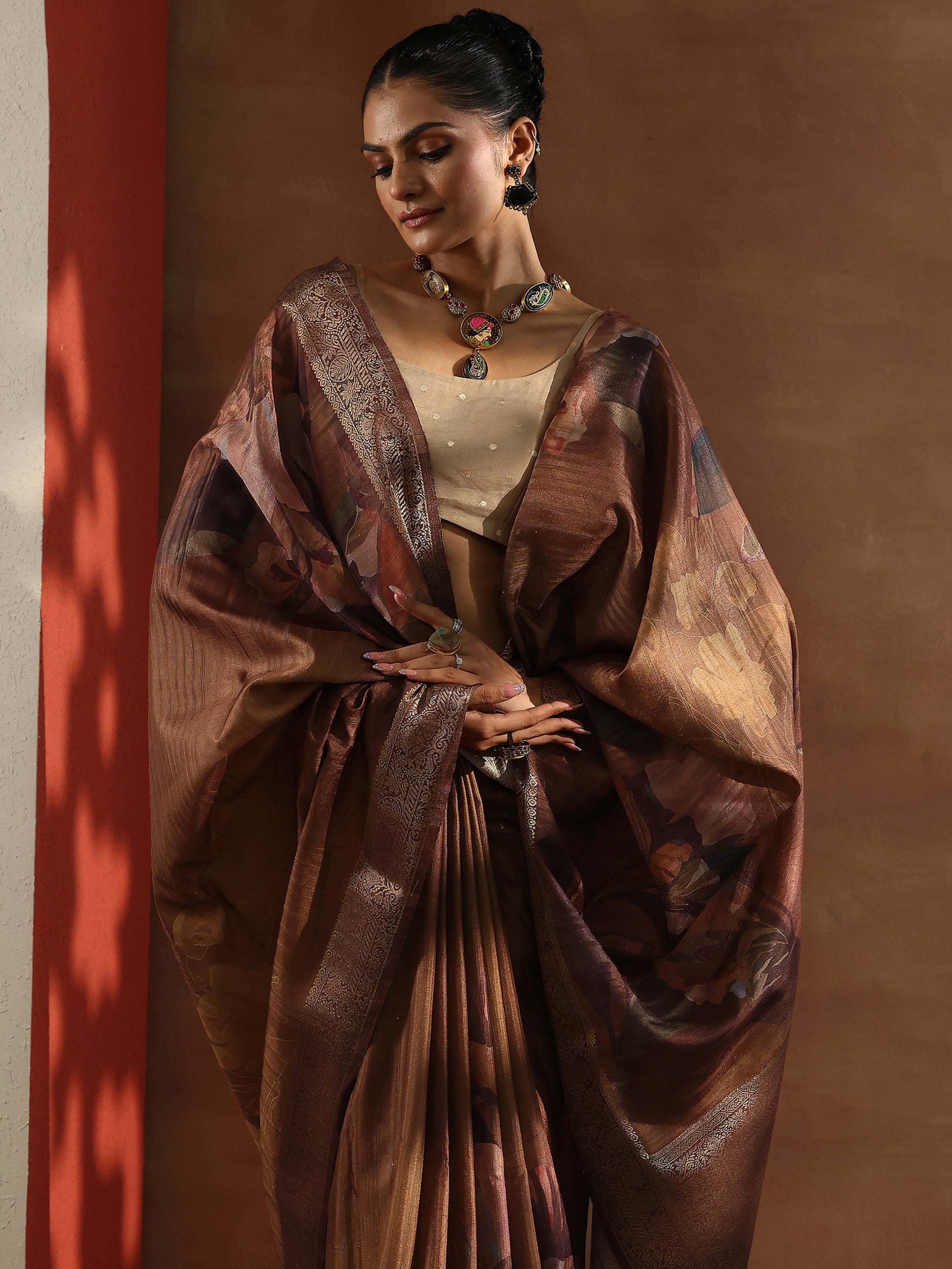 Brown Printed Silk Blend Sarees With Unstitched Blouse Piece