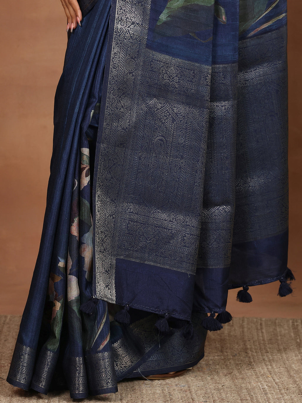 Blue Printed Silk Blend Sarees With Unstitched Blouse Piece
