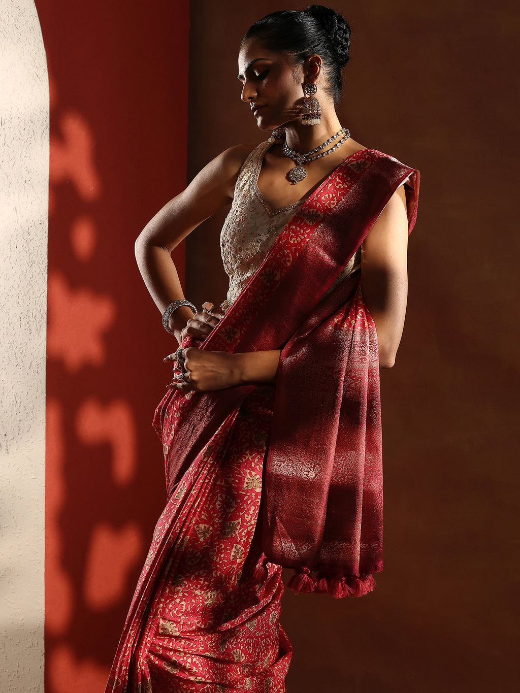 Coral Printed Silk Blend Sarees With Unstitched Blouse Piece