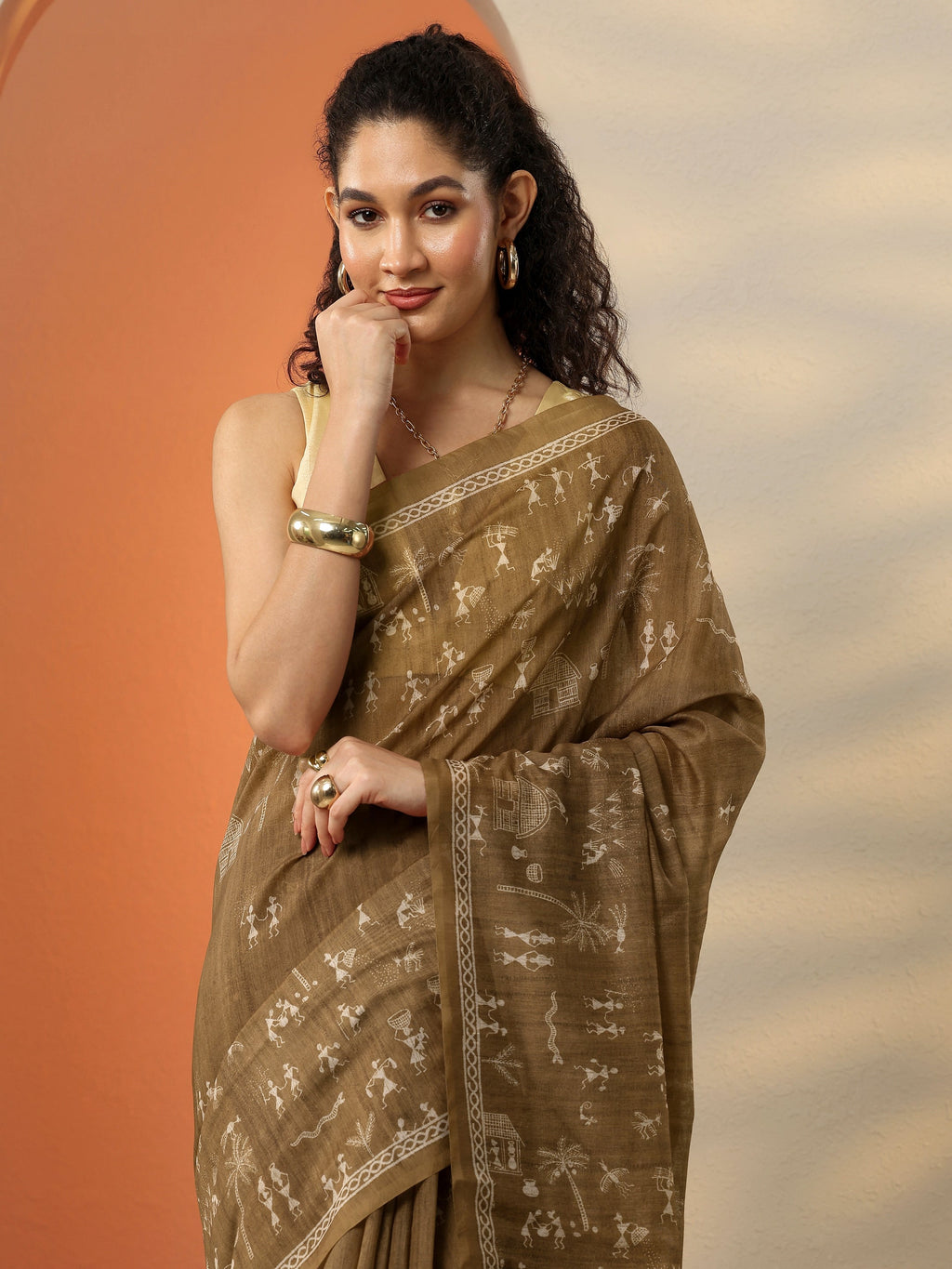 Brown Printed Silk Blend Saree With Unstitched Blouse Piece