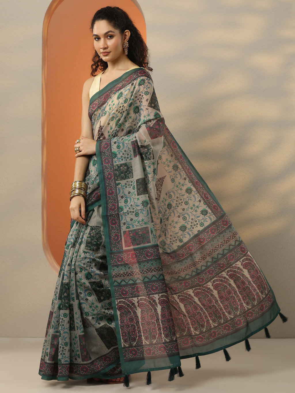 Blue Printed Silk Blend Saree With Unstitched Blouse Piece
