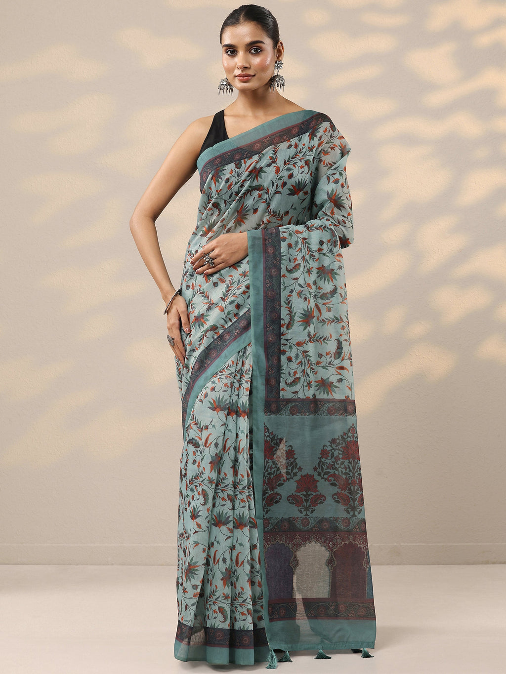 Blue Printed Silk Blend Saree With Unstitched Blouse Piece