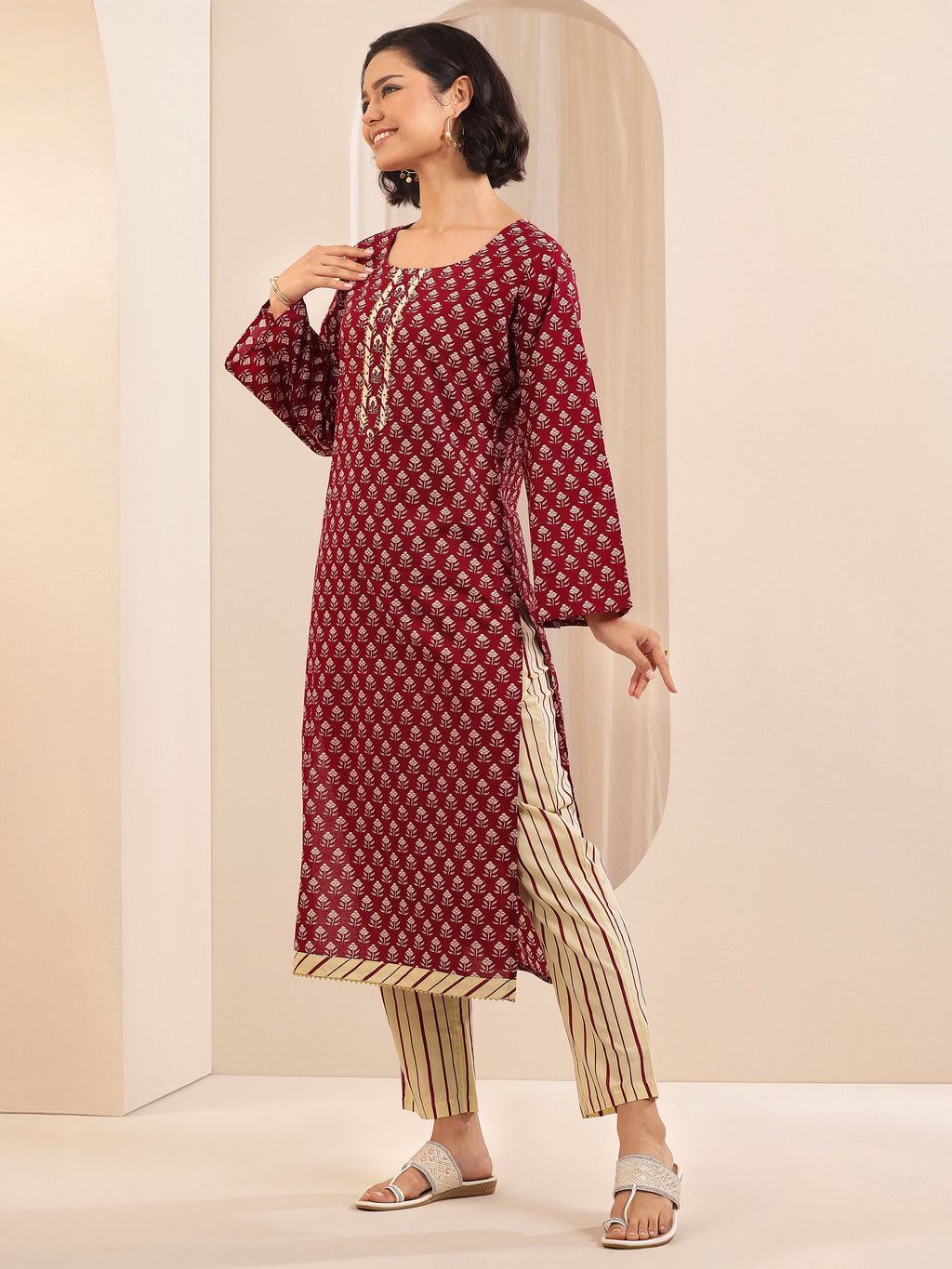 Maroon Printed Cotton Straight Suit Sets With Dupatta